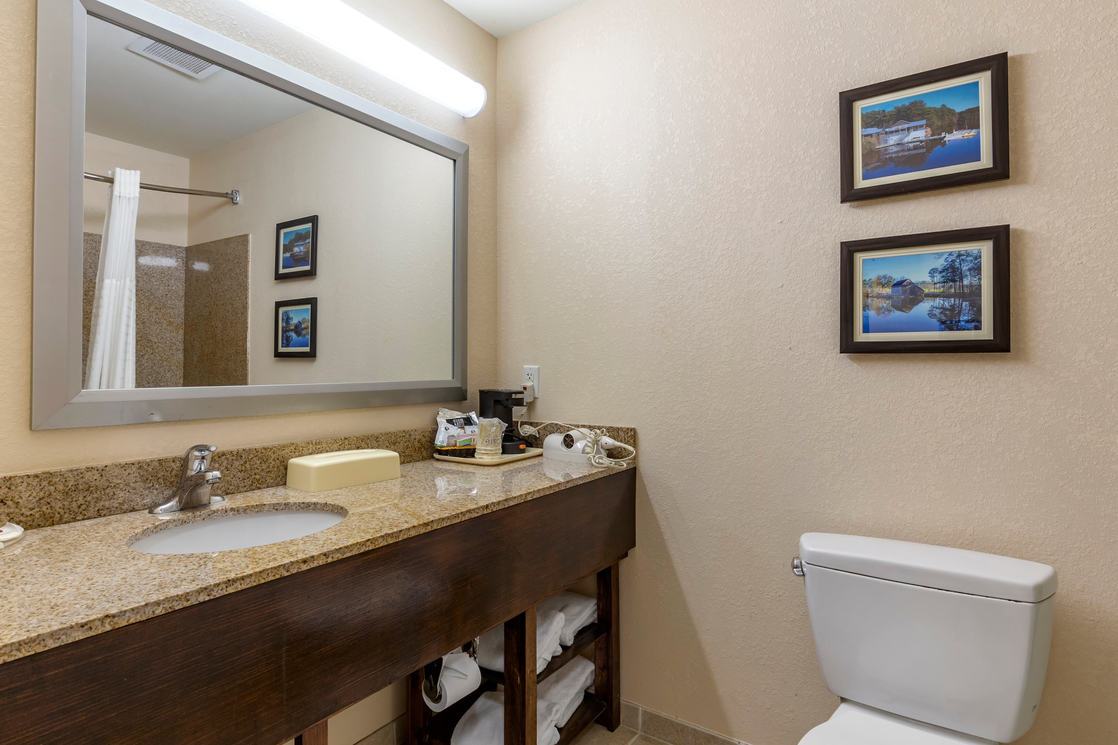 Comfort Inn Smithfield near I-95 — 8