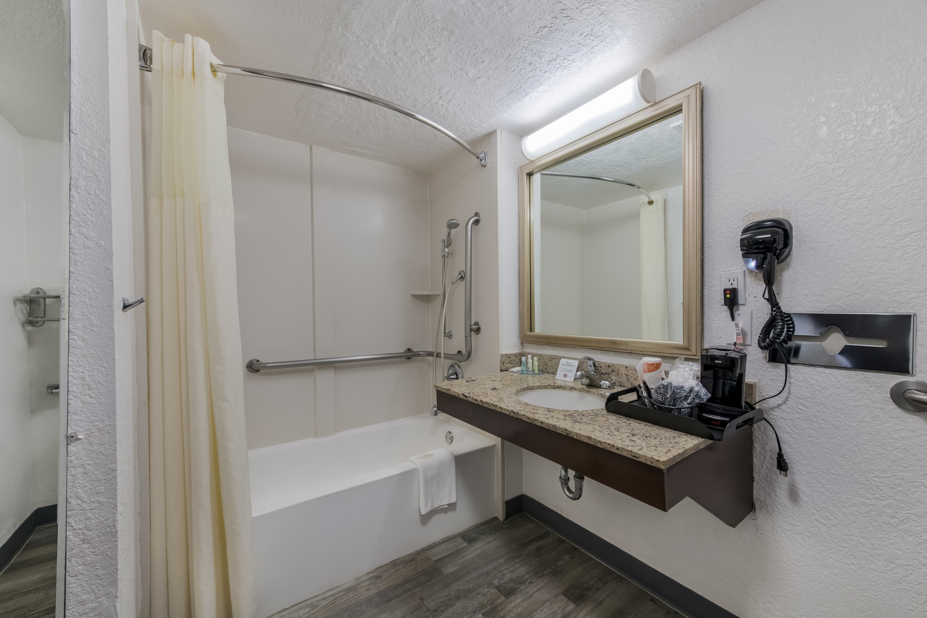 Quality Inn Charlotte Airport — 17