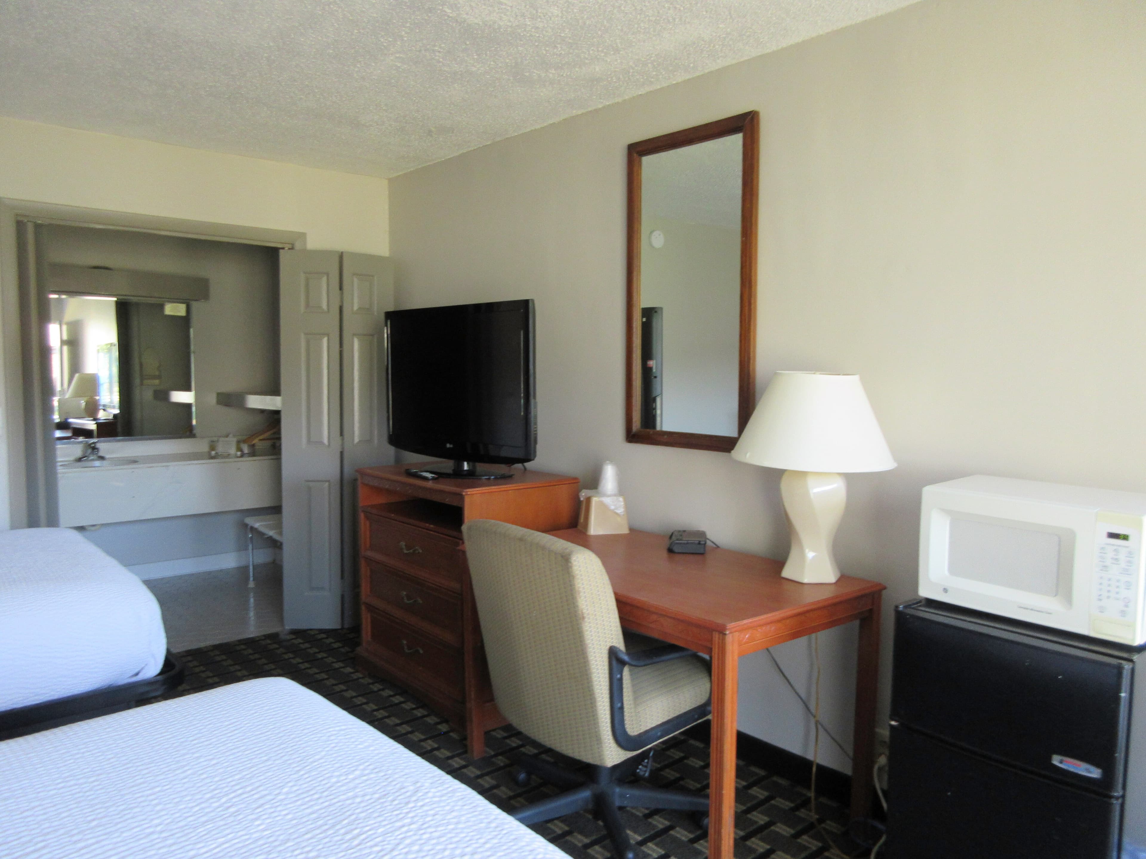 Clarion Inn Southern Pines - Pinehurst - Image 5