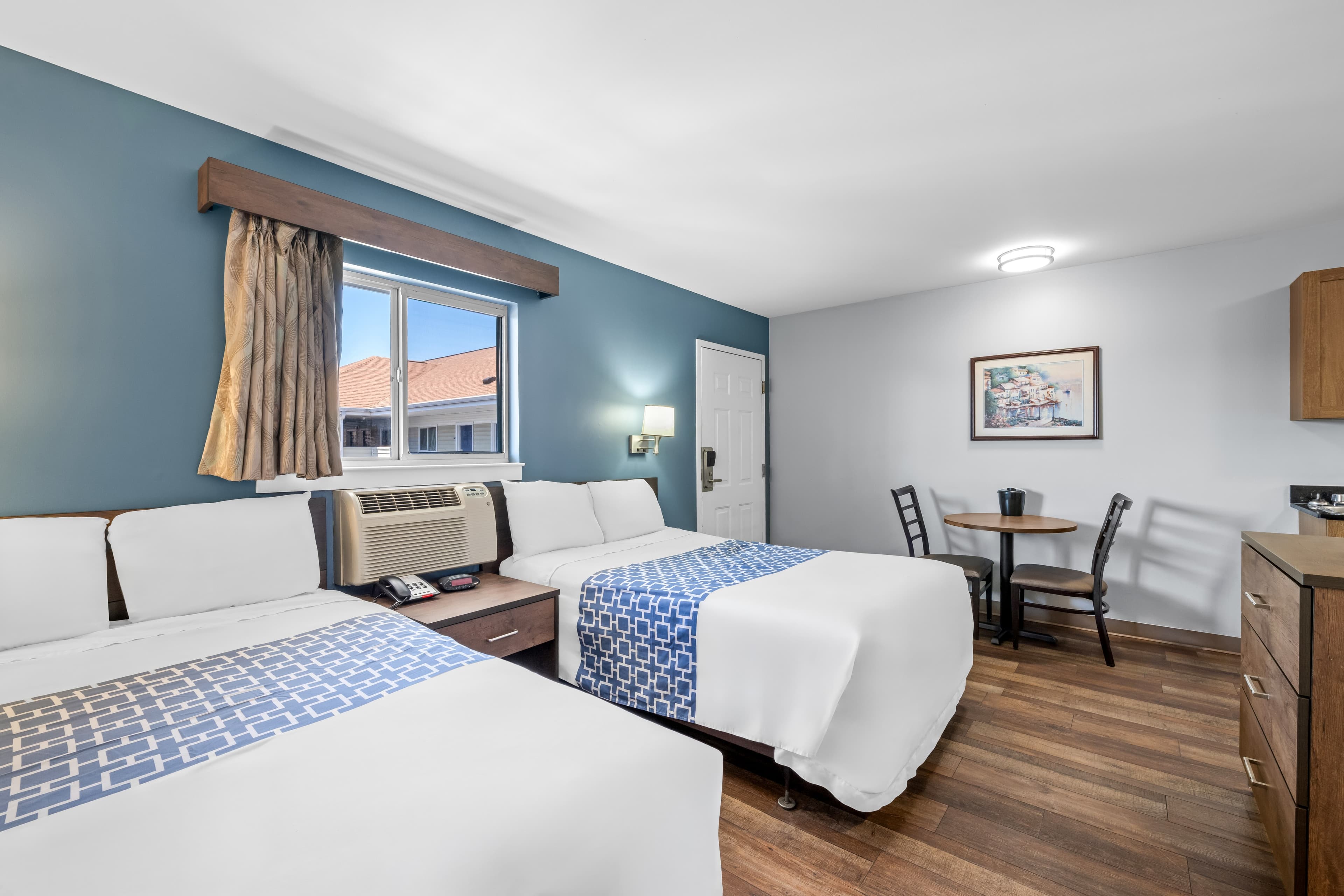 Suburban Studios Charlotte - Ballantyne — 19