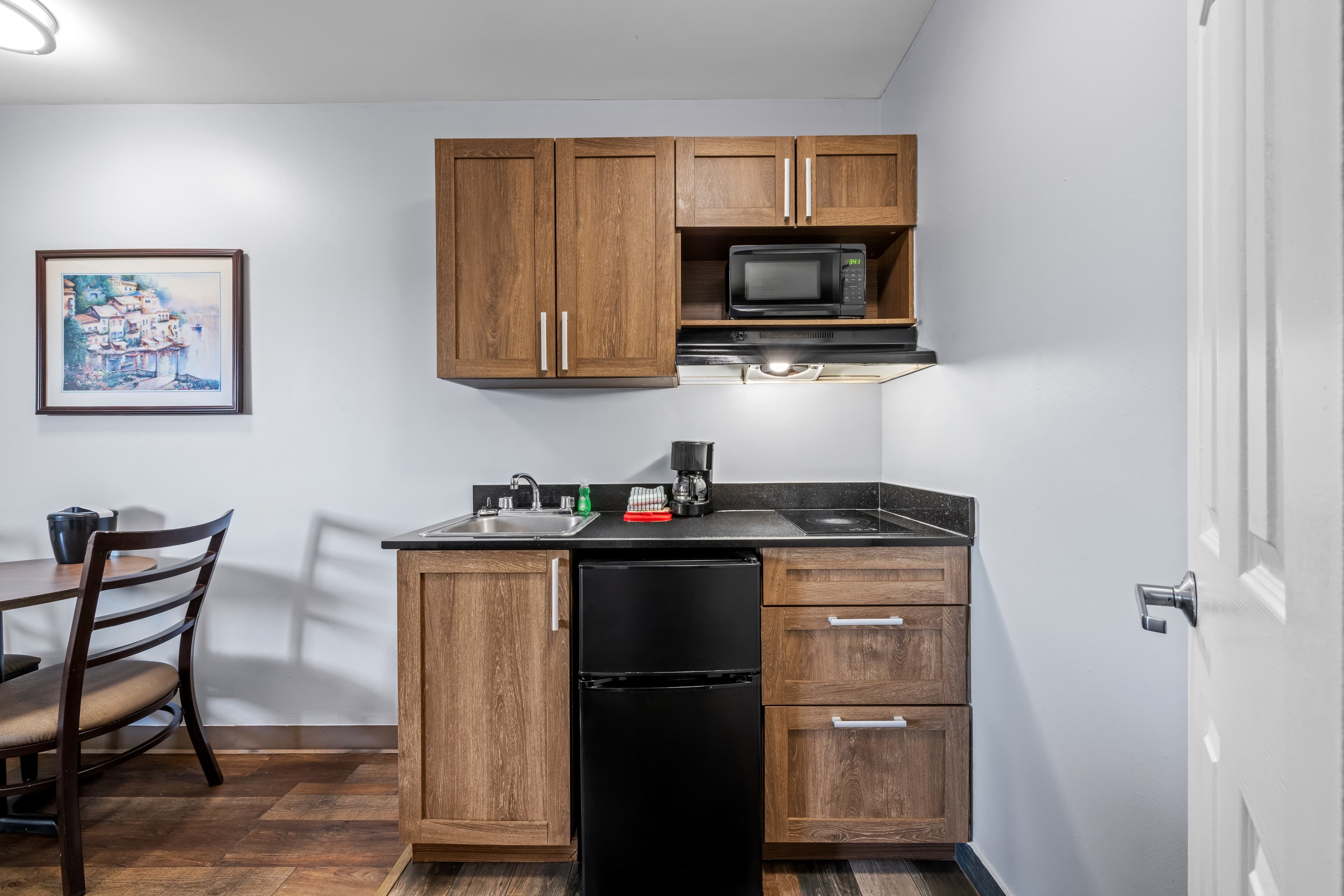 Suburban Studios Charlotte - Ballantyne — 20