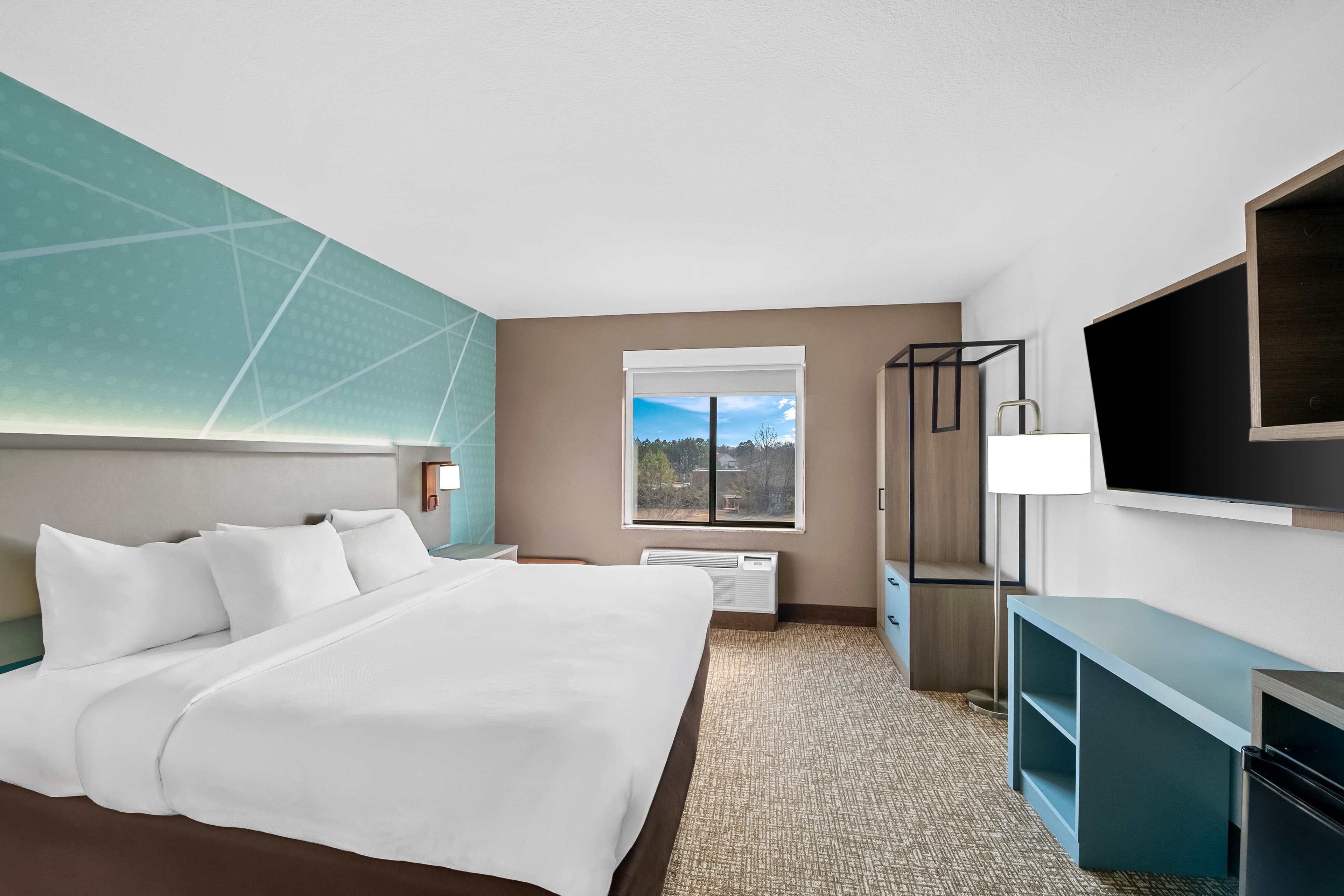 Comfort Suites Sanford - Image 3