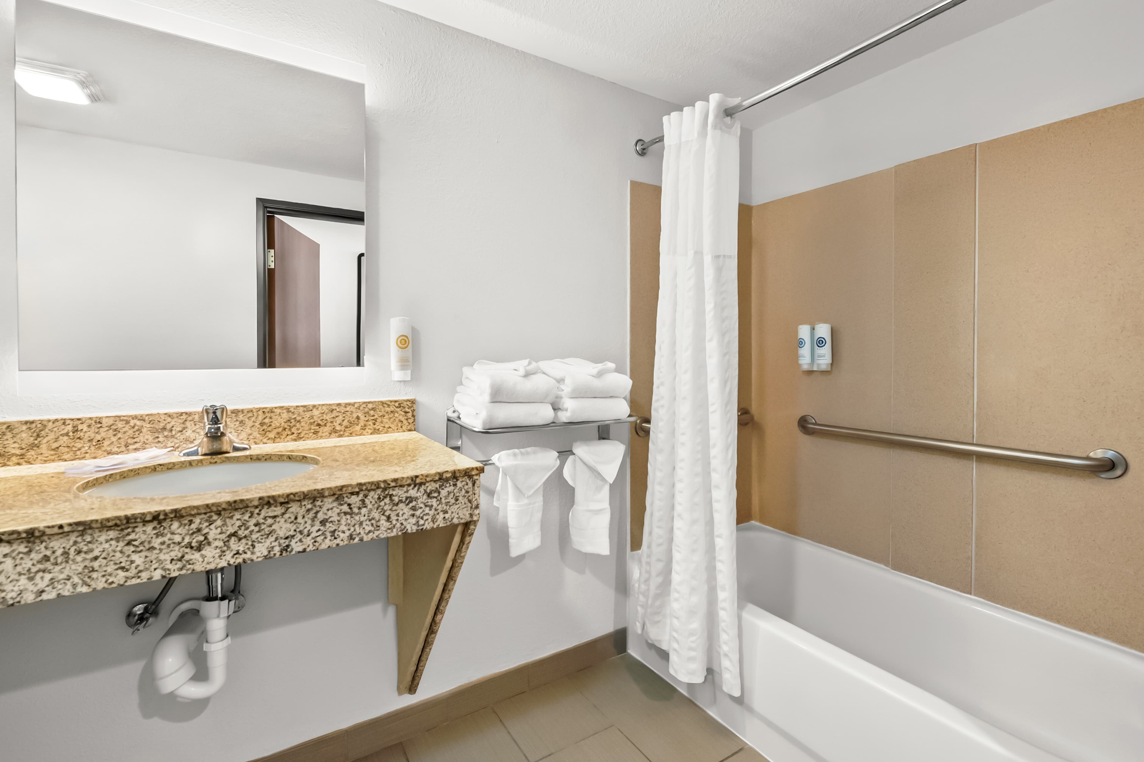 Comfort Suites Sanford — 17
