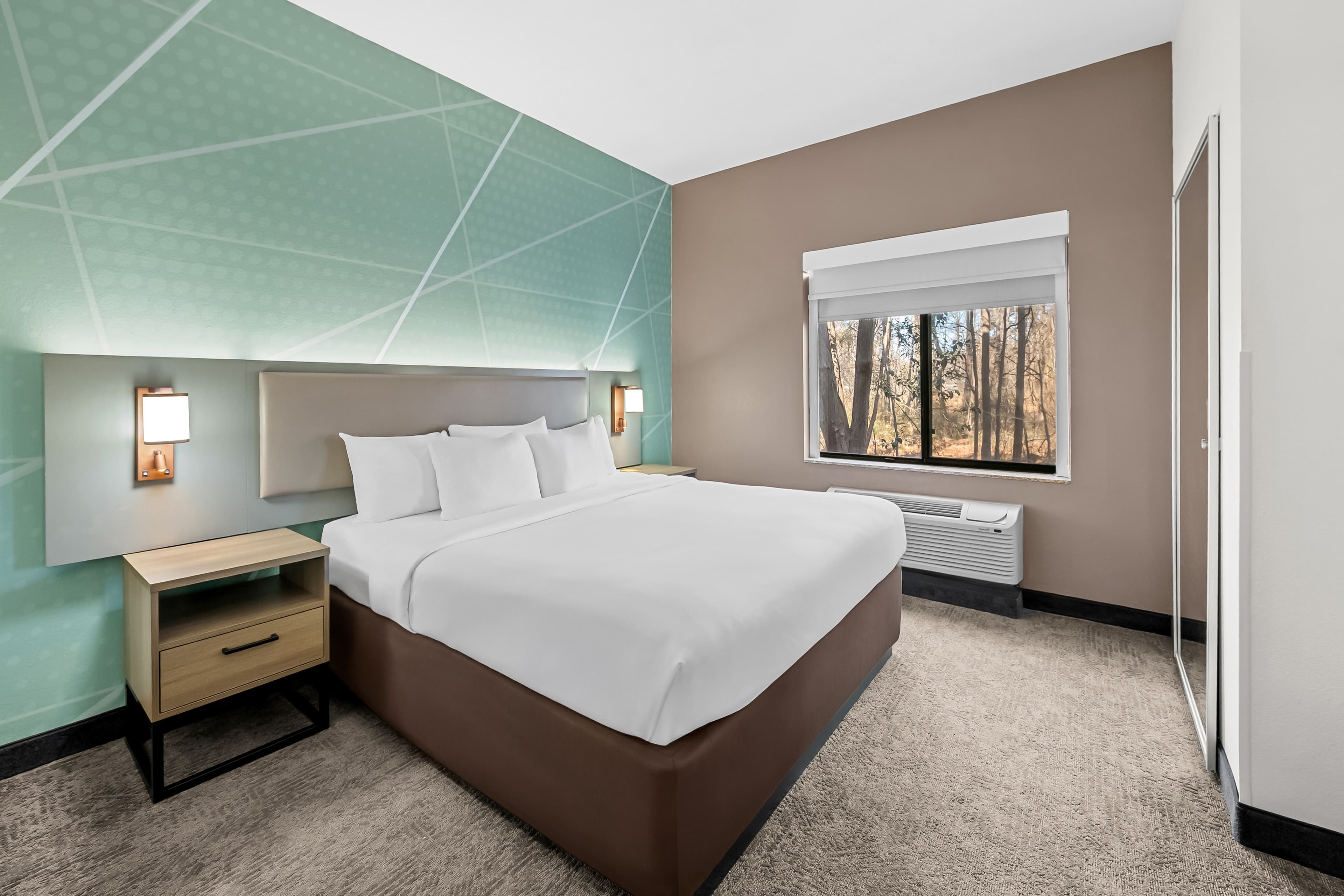 Comfort Suites Sanford — 18