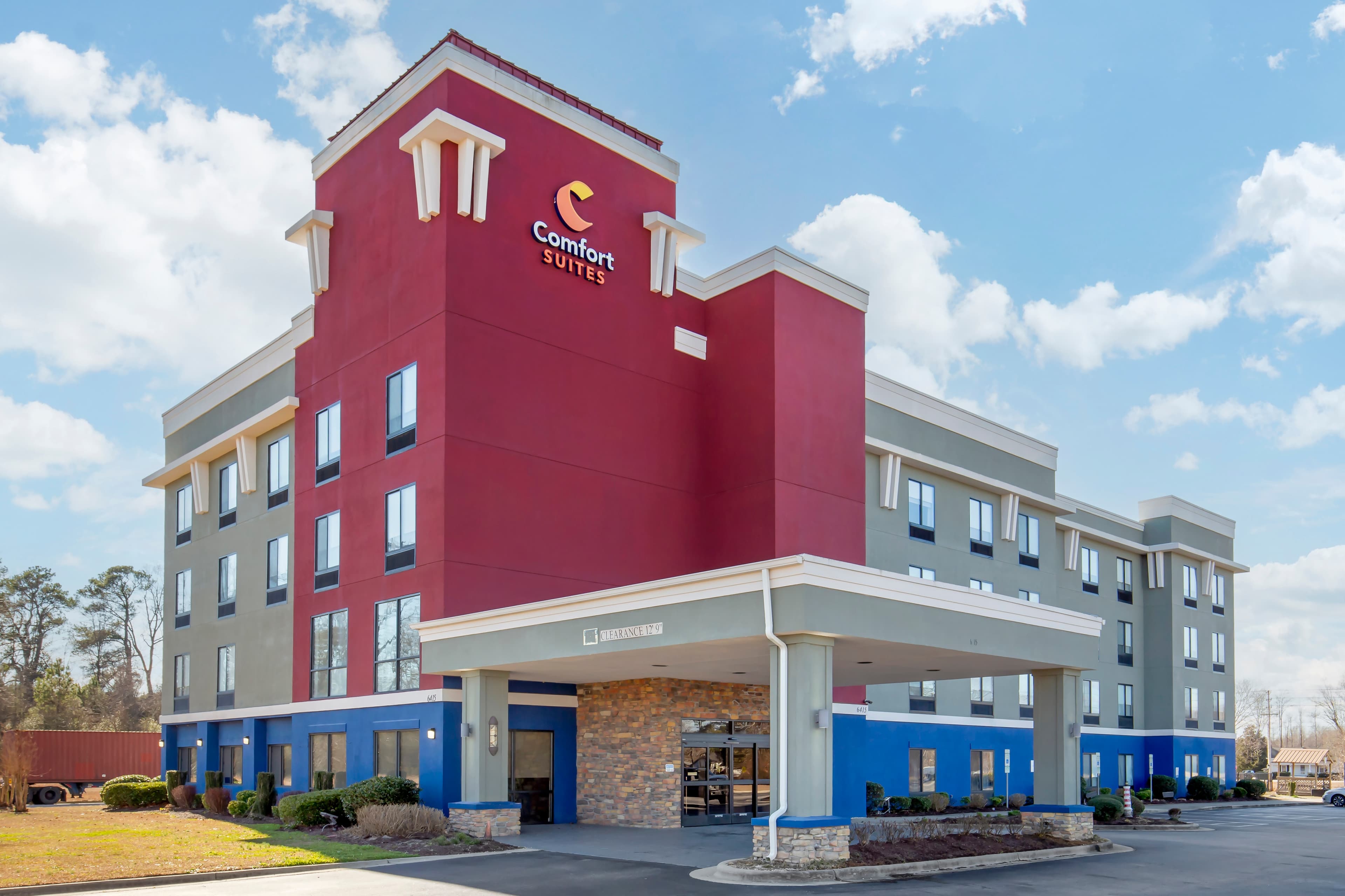Comfort Suites Wilson - I - 95 - Image 1