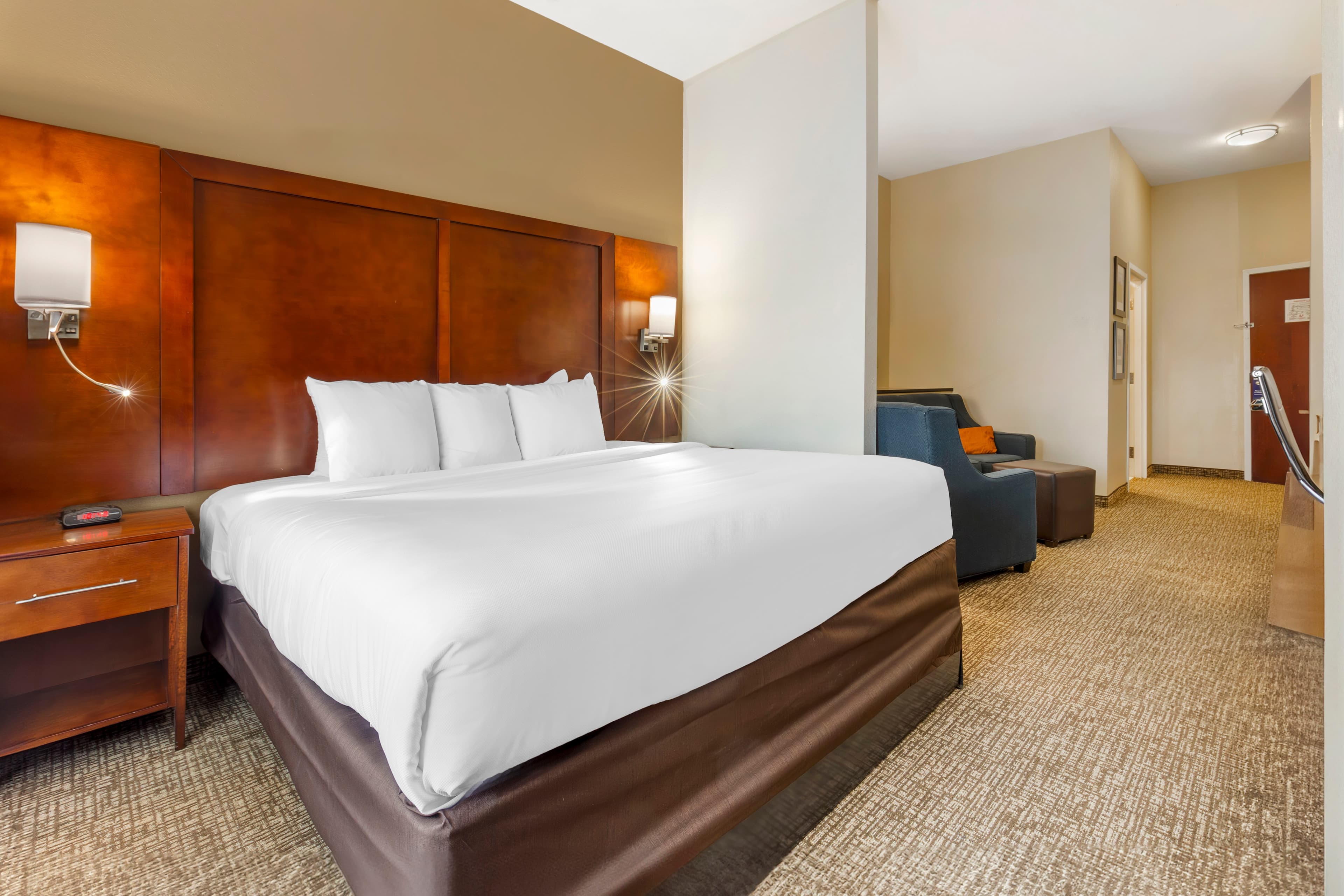 Comfort Suites Wilson - I - 95 — 14