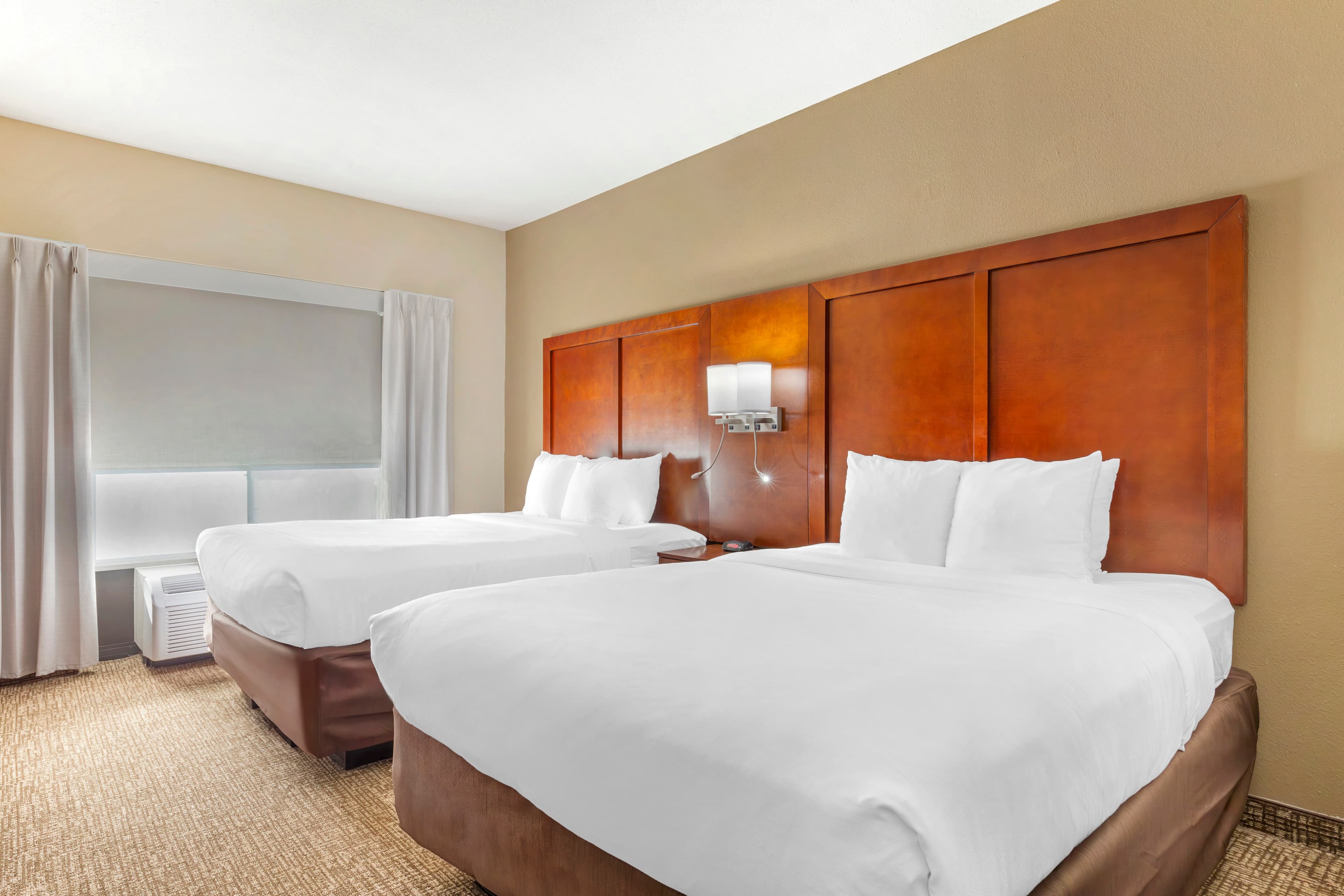 Comfort Suites Wilson - I - 95 — 17