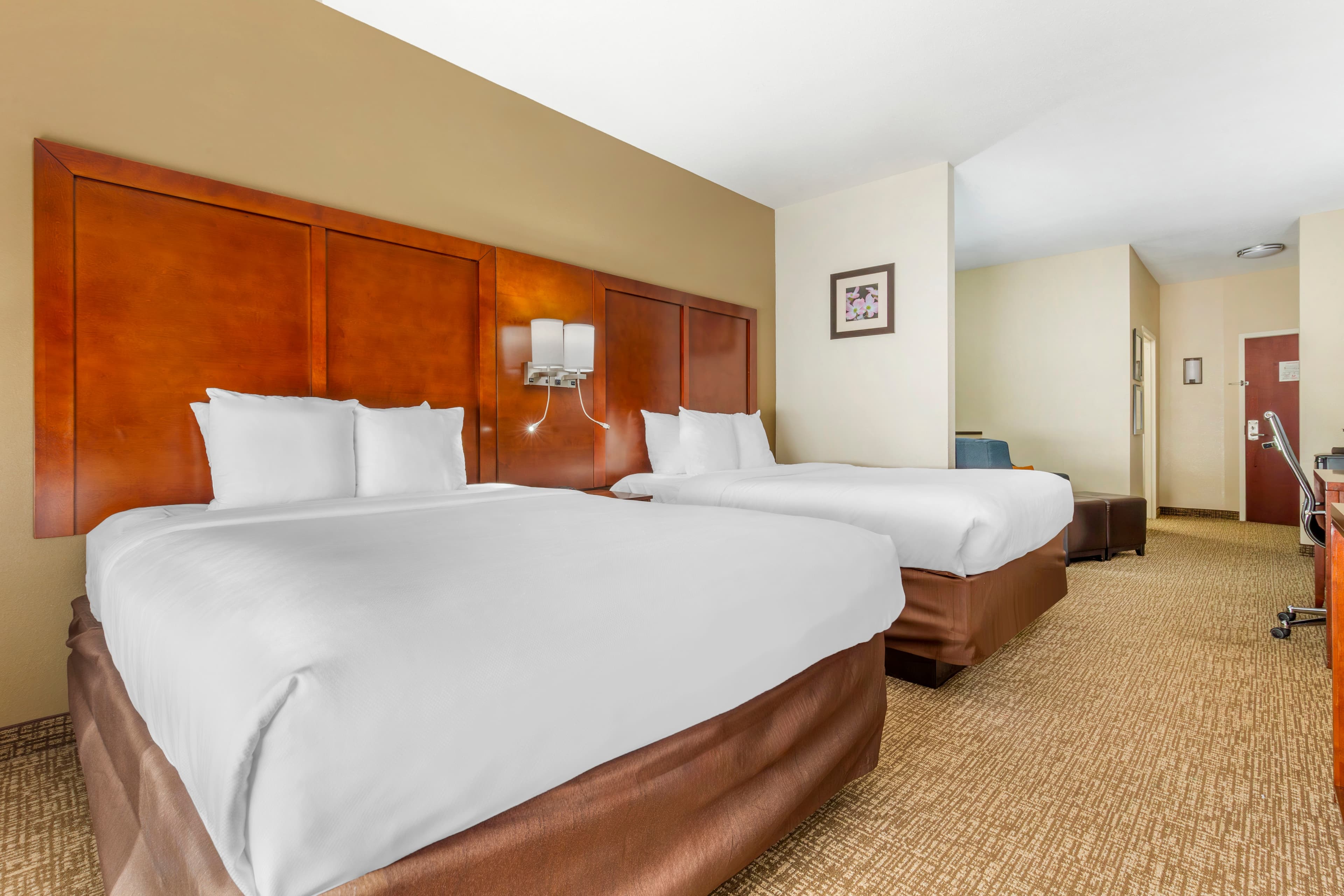 Comfort Suites Wilson - I - 95 — 18