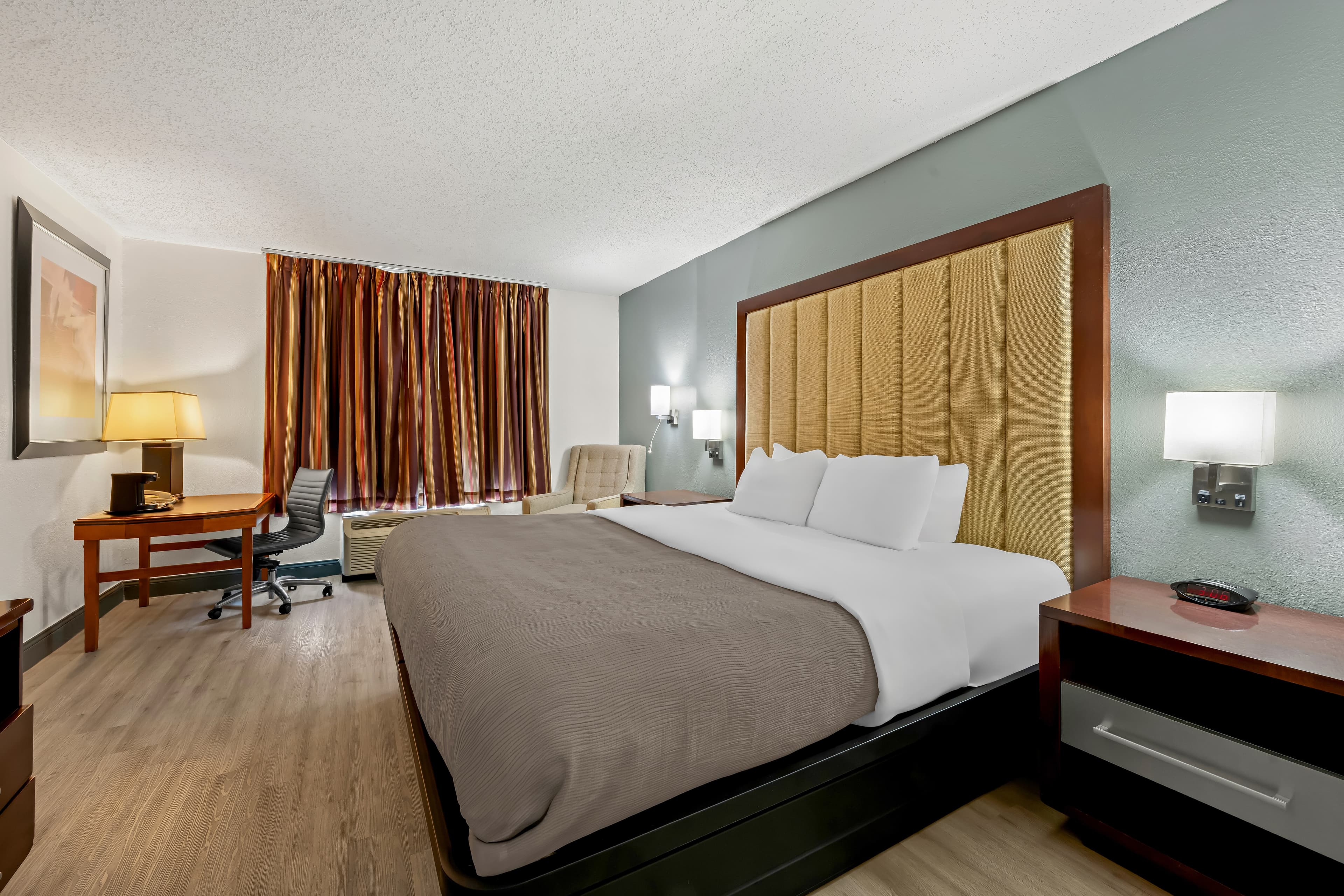 Quality Inn Rocky Mount near Event Center - Image 3