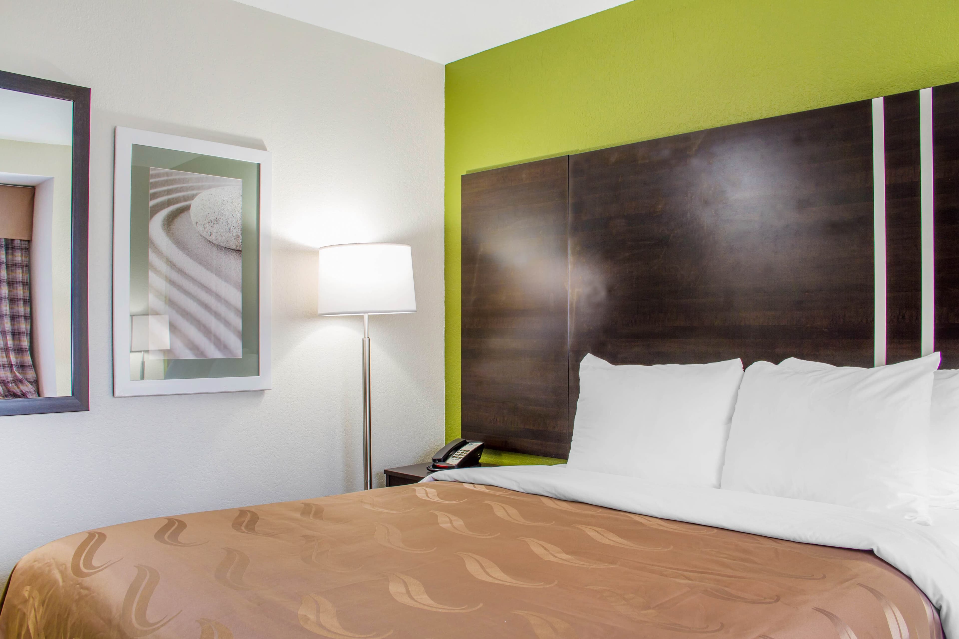 Quality Inn & Suites Maggie Valley - Cherokee Area — 7