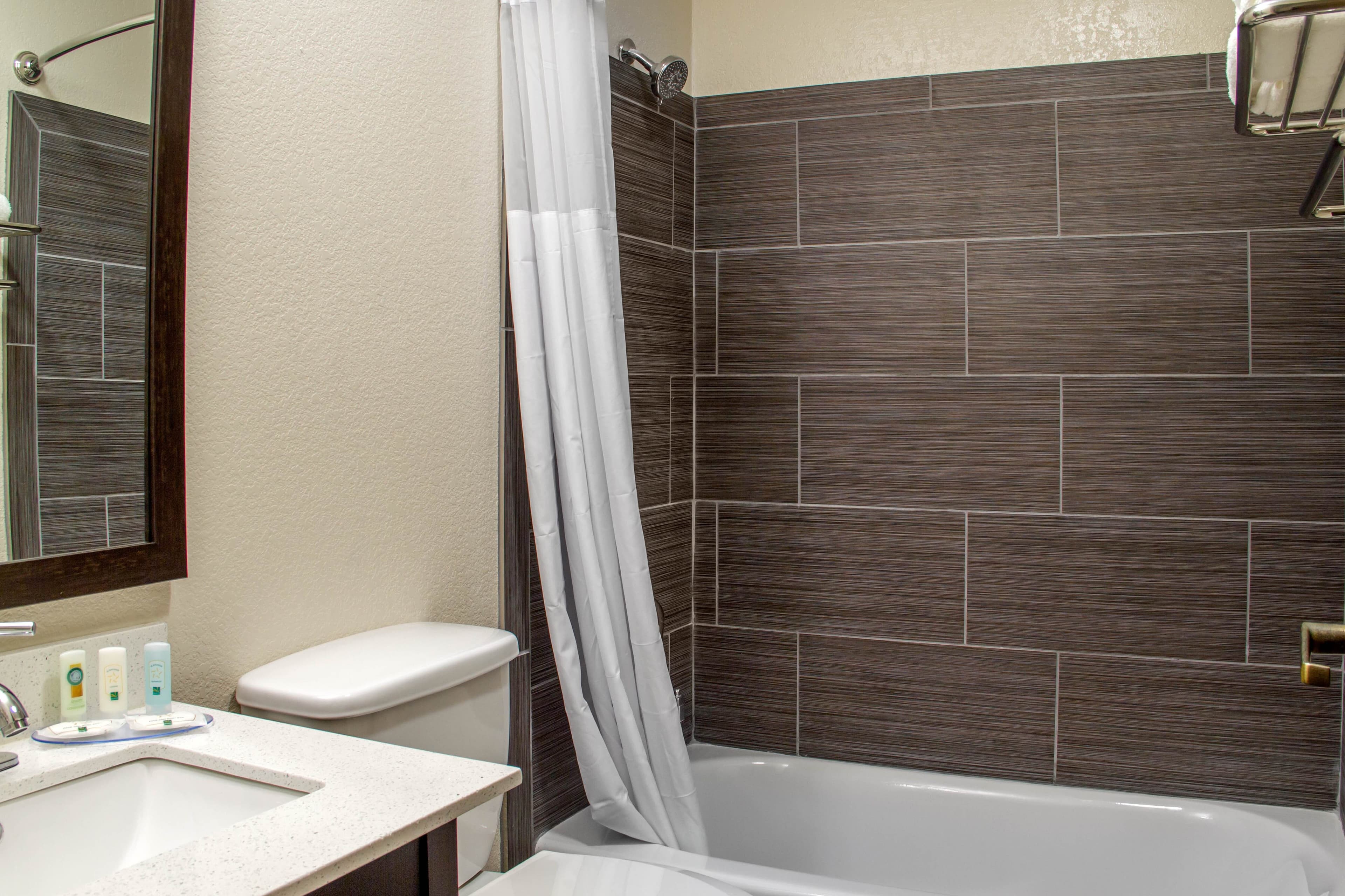Quality Inn & Suites Maggie Valley - Cherokee Area — 15