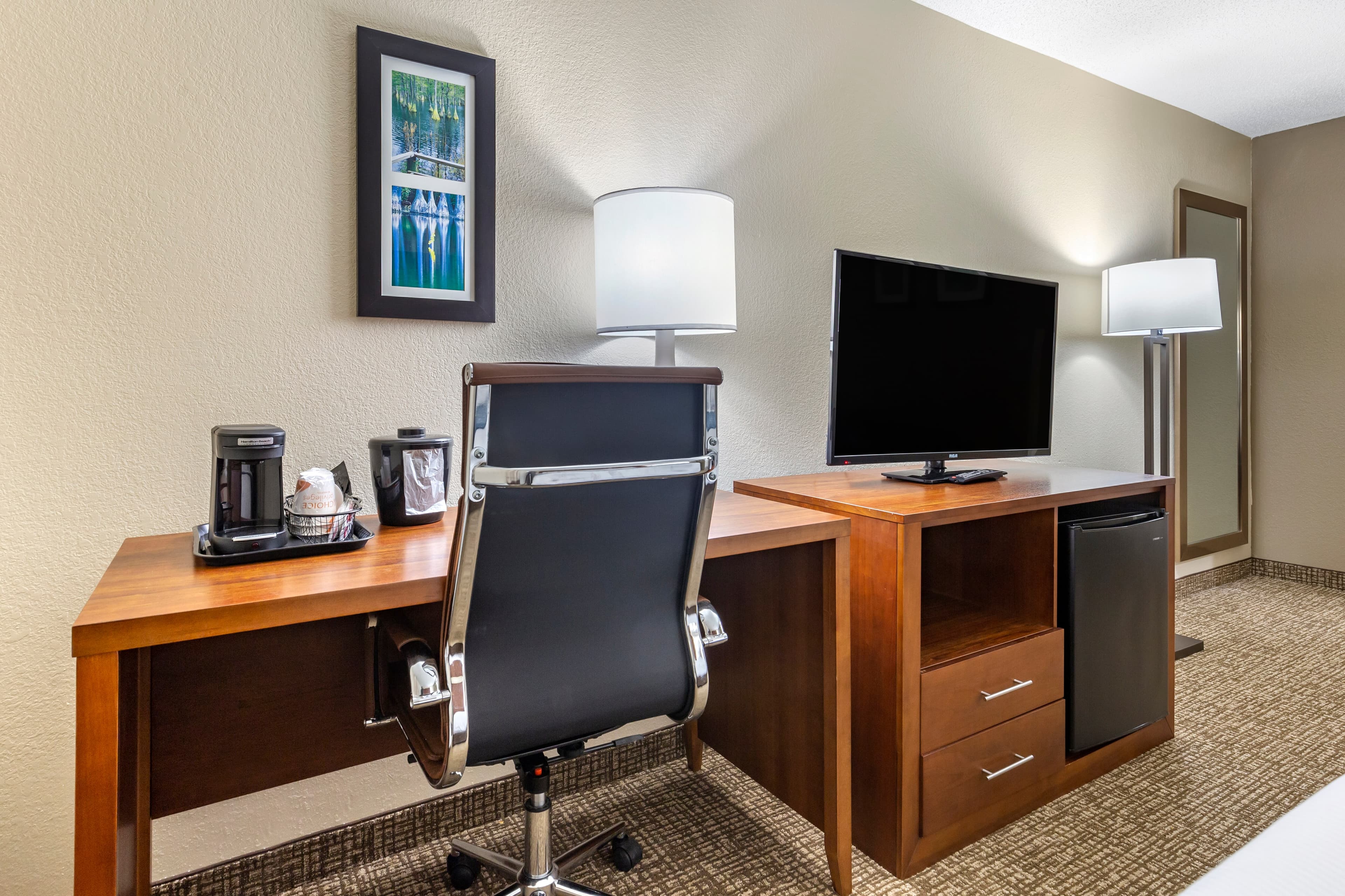 Comfort Inn & Suites Spring Lake - Fayetteville near Fort Bragg — 12