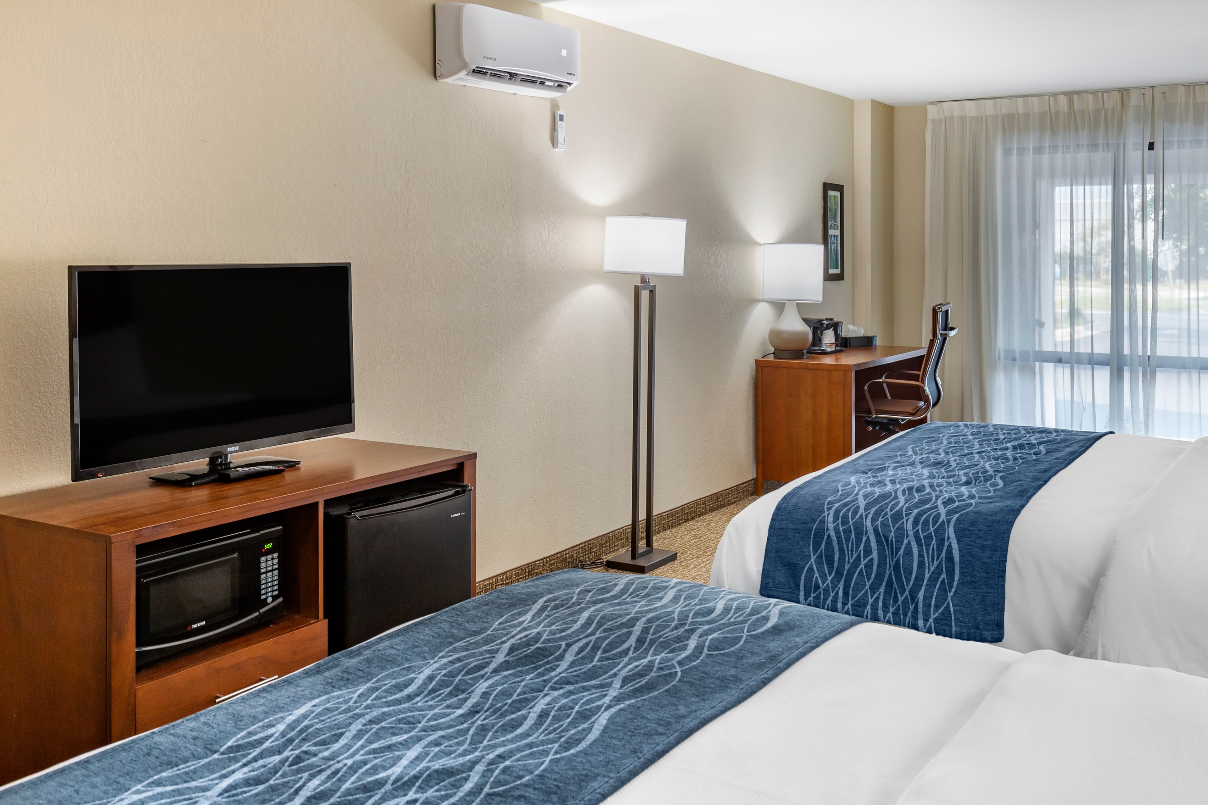 Comfort Inn & Suites Spring Lake - Fayetteville near Fort Bragg — 19