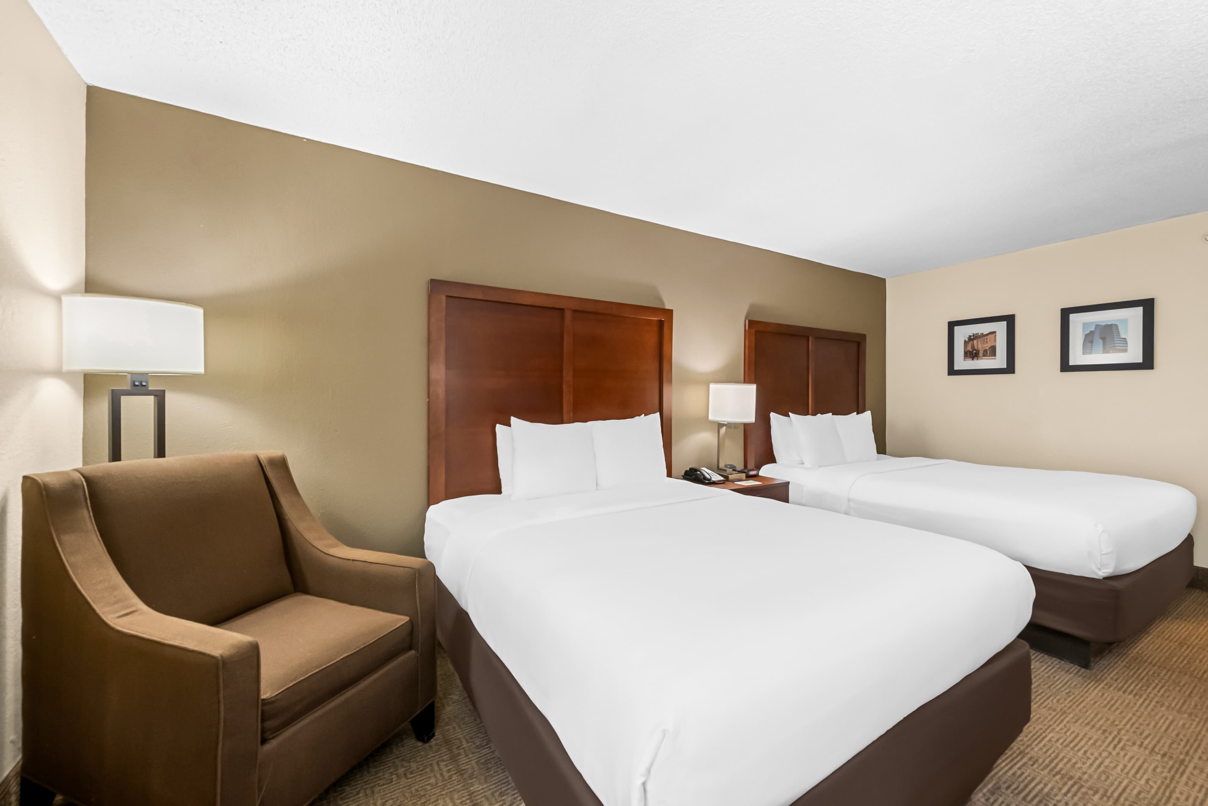 Comfort Inn & Suites Durham near Duke University — 13