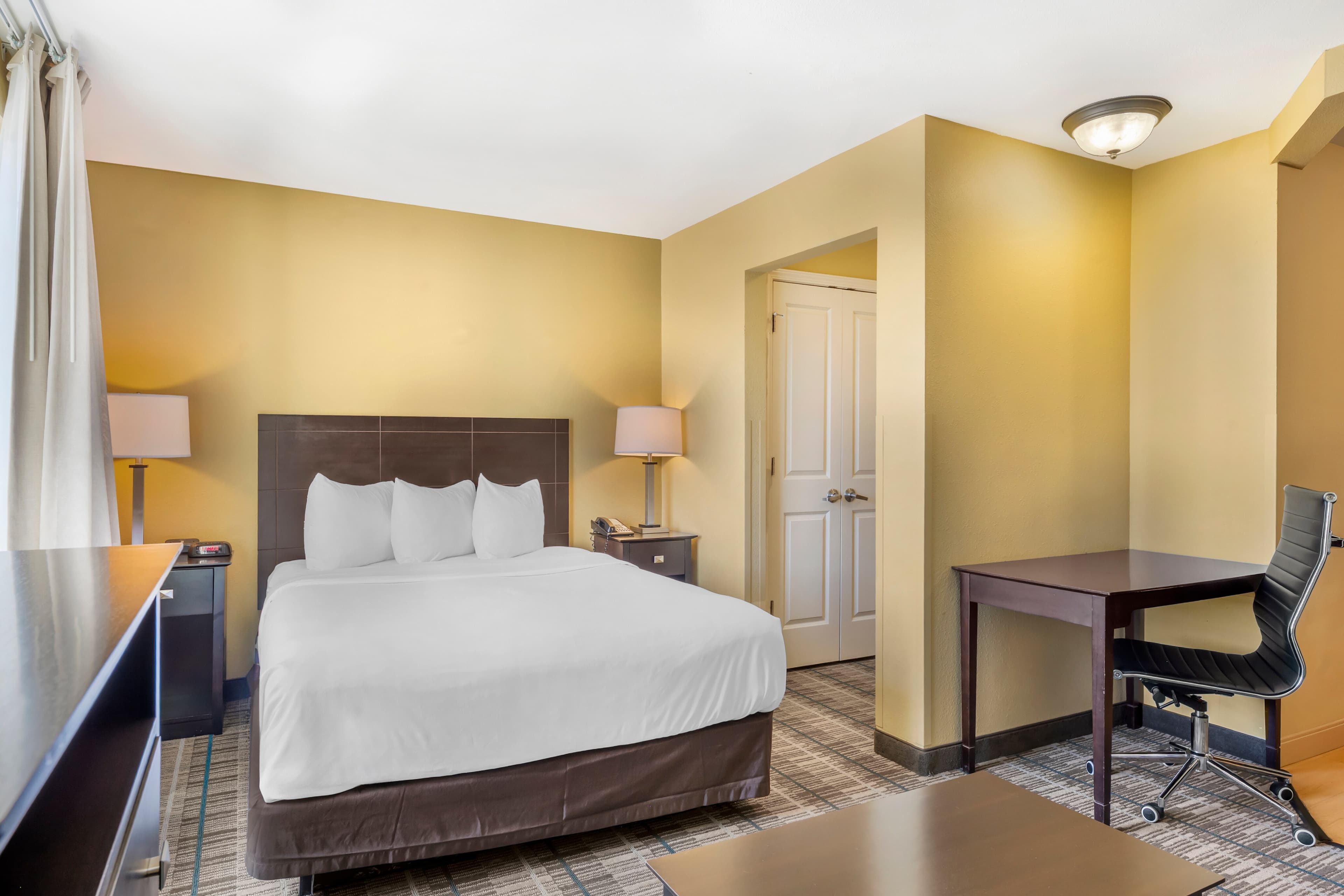 MainStay Suites Jacksonville near Camp Lejeune — 33