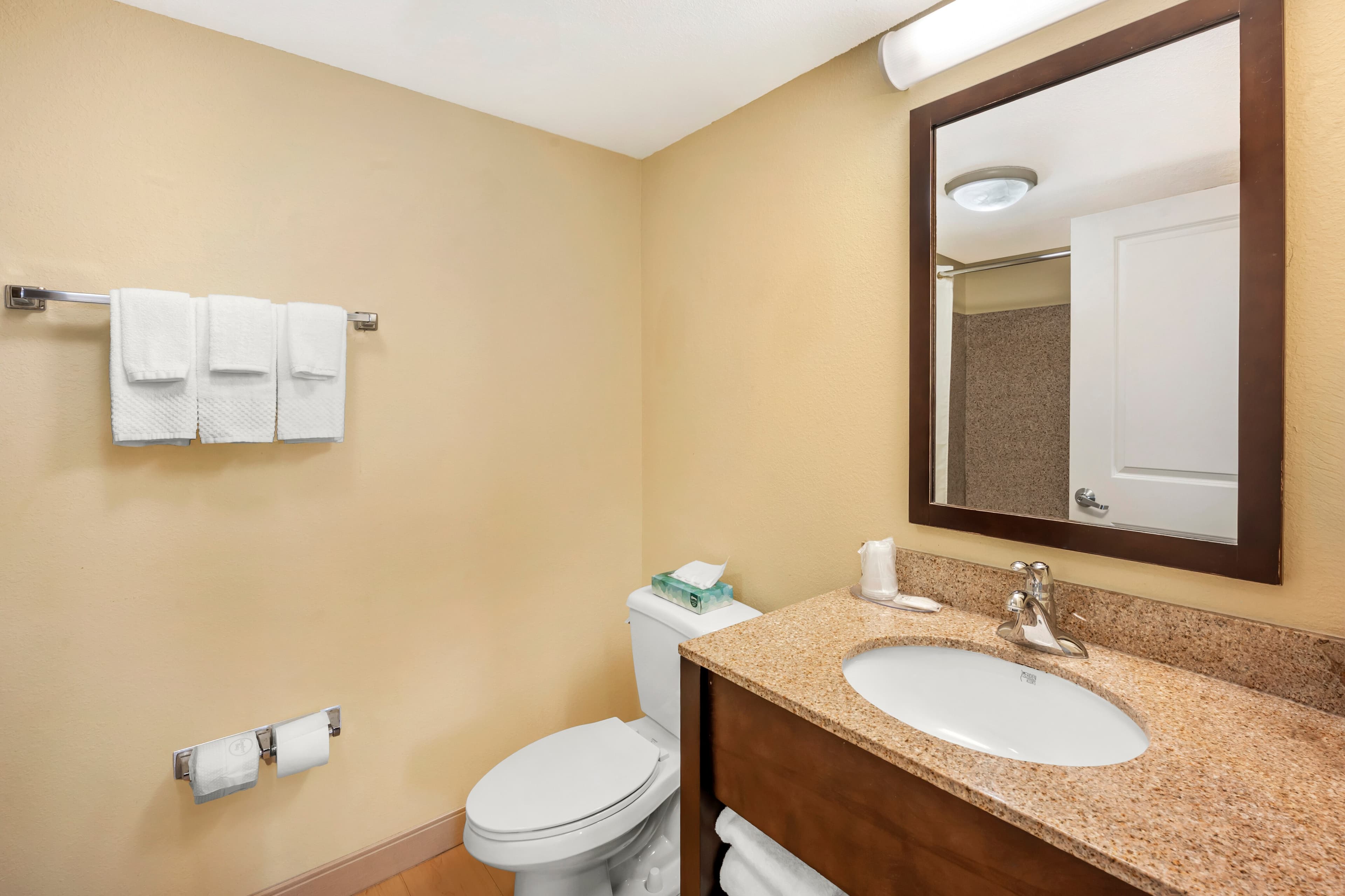 MainStay Suites Jacksonville near Camp Lejeune — 46