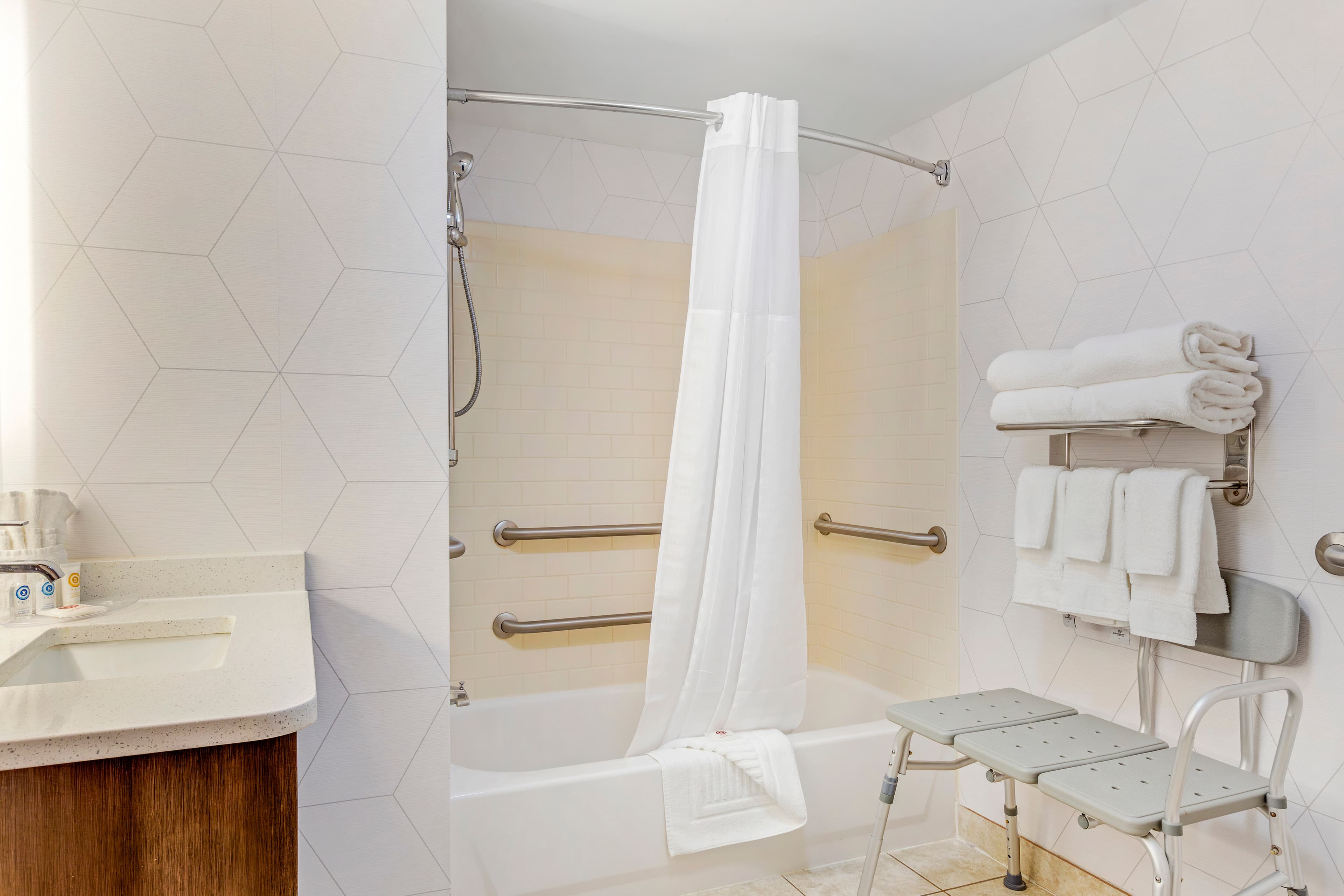 Comfort Suites Whitsett - Greensboro East — 13
