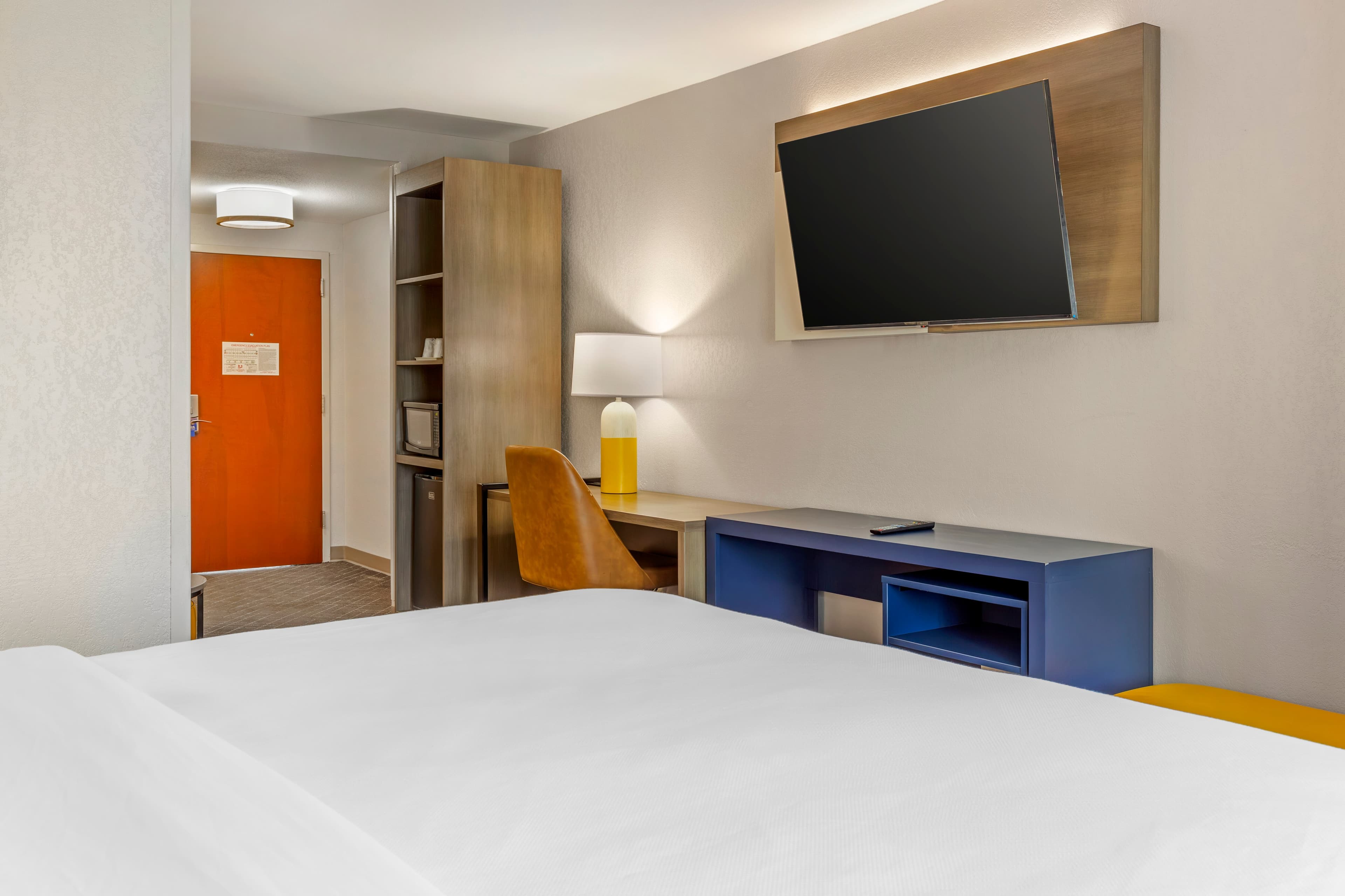 Comfort Suites Whitsett - Greensboro East — 16
