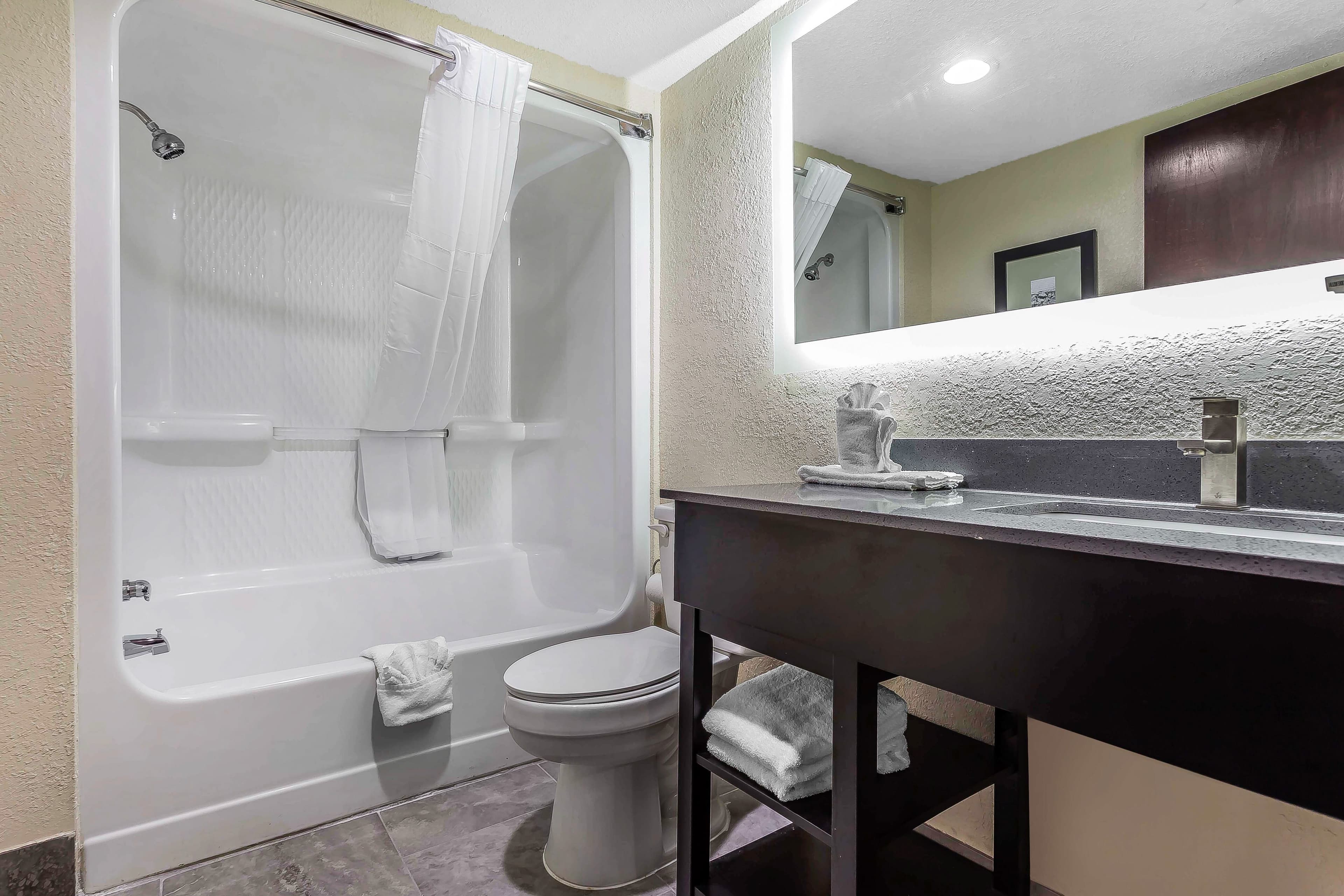 Quality Inn & Suites Salisbury South — 16