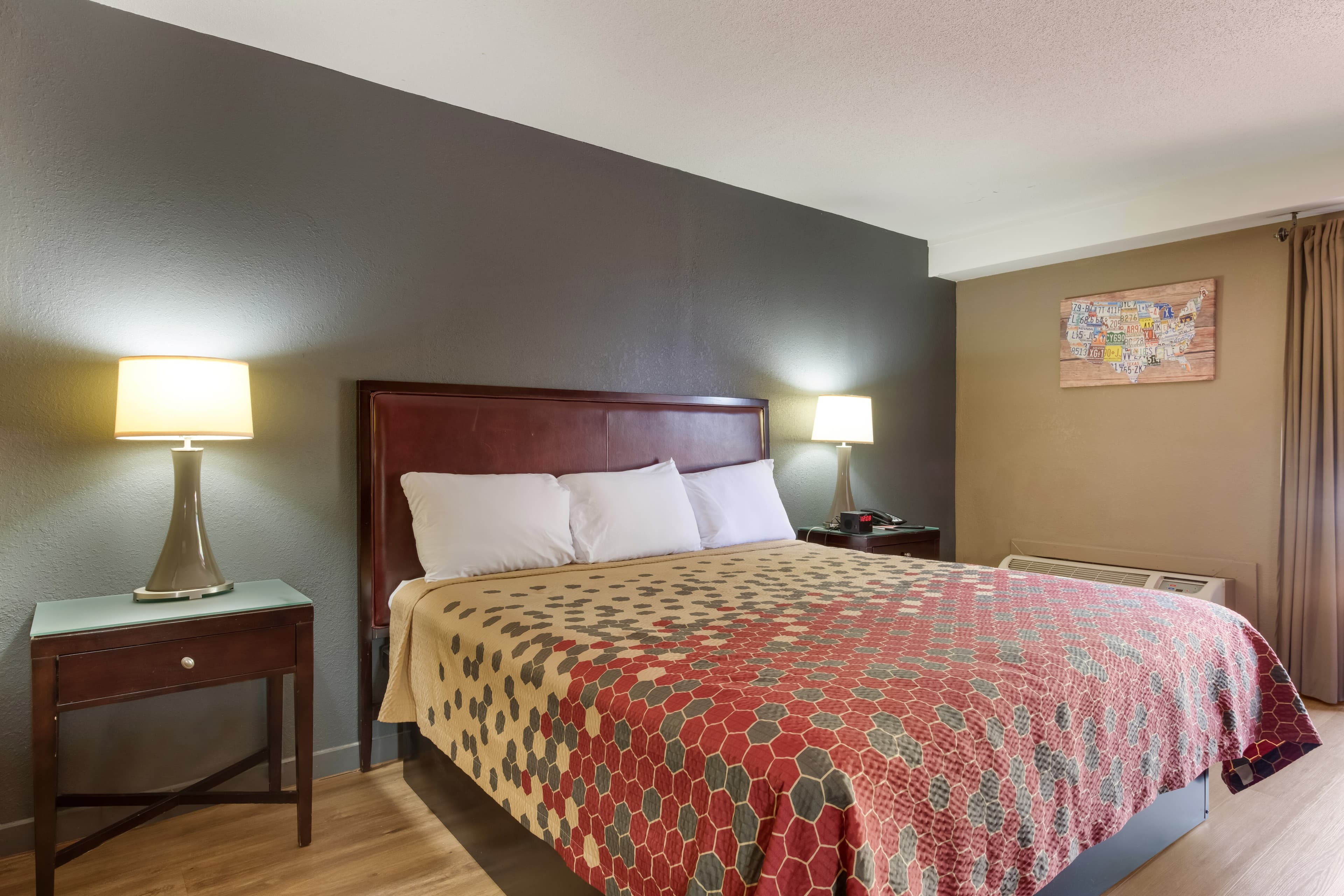 Econo Lodge High Point - Archdale — 8