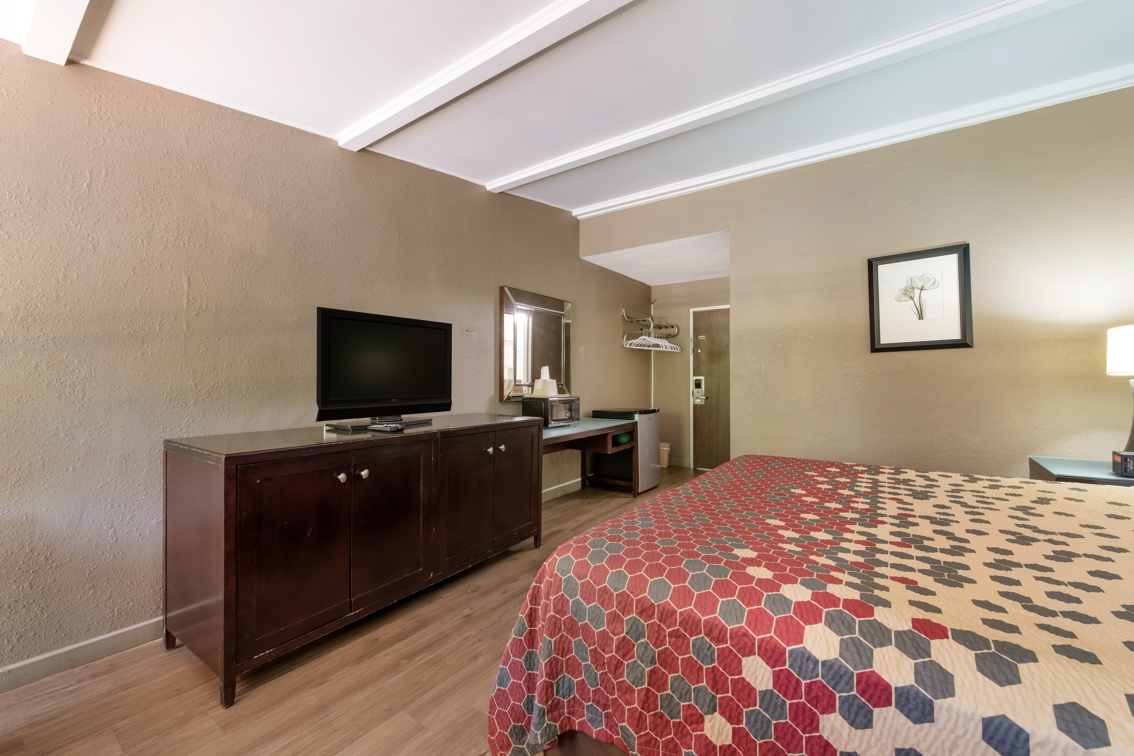 Econo Lodge High Point - Archdale — 26