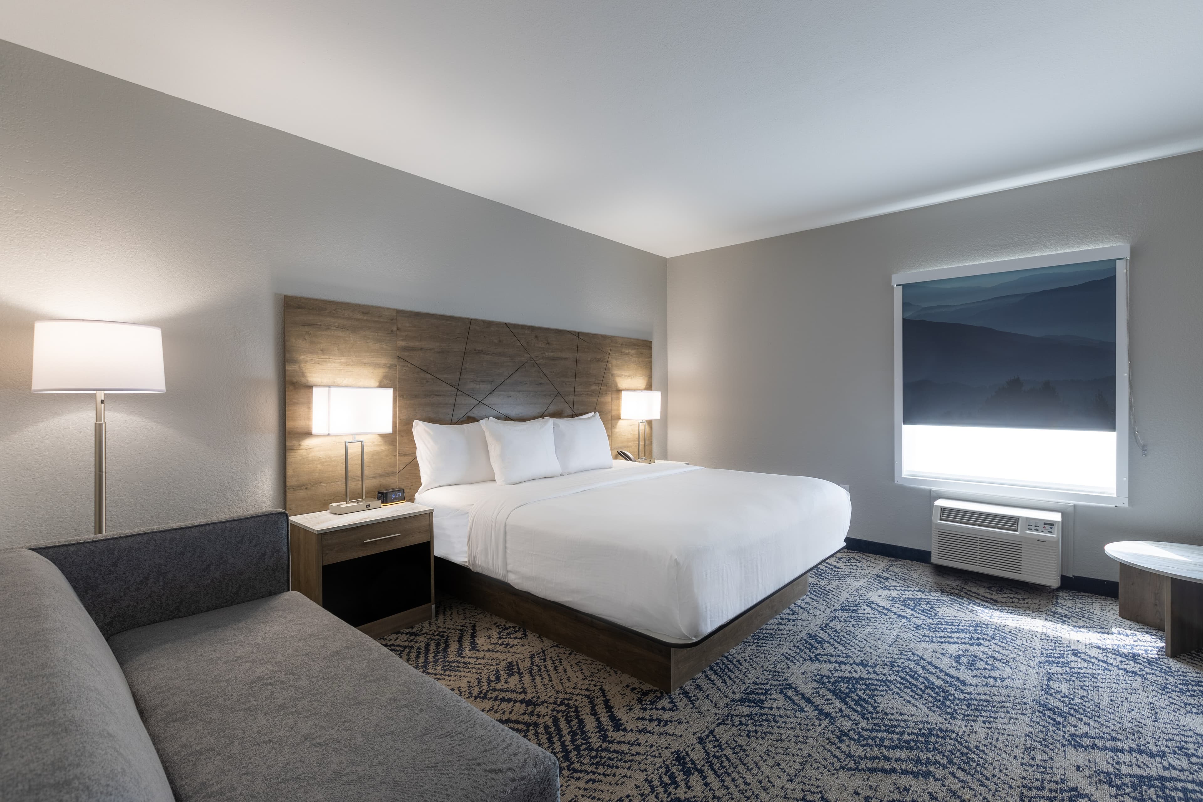 Rodeway Inn & Suites near Outlet Mall - Asheville — 16