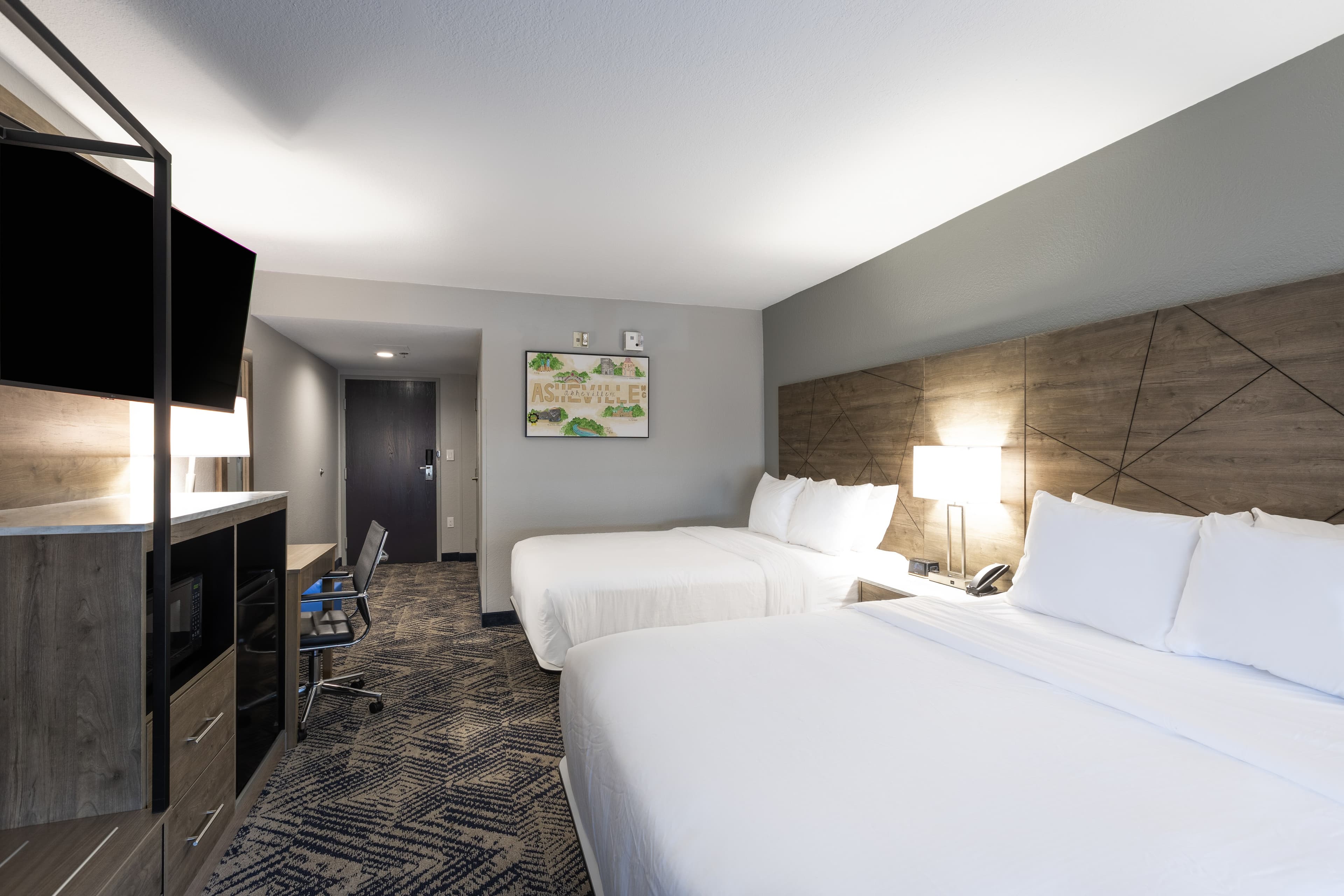 Rodeway Inn & Suites near Outlet Mall - Asheville — 12