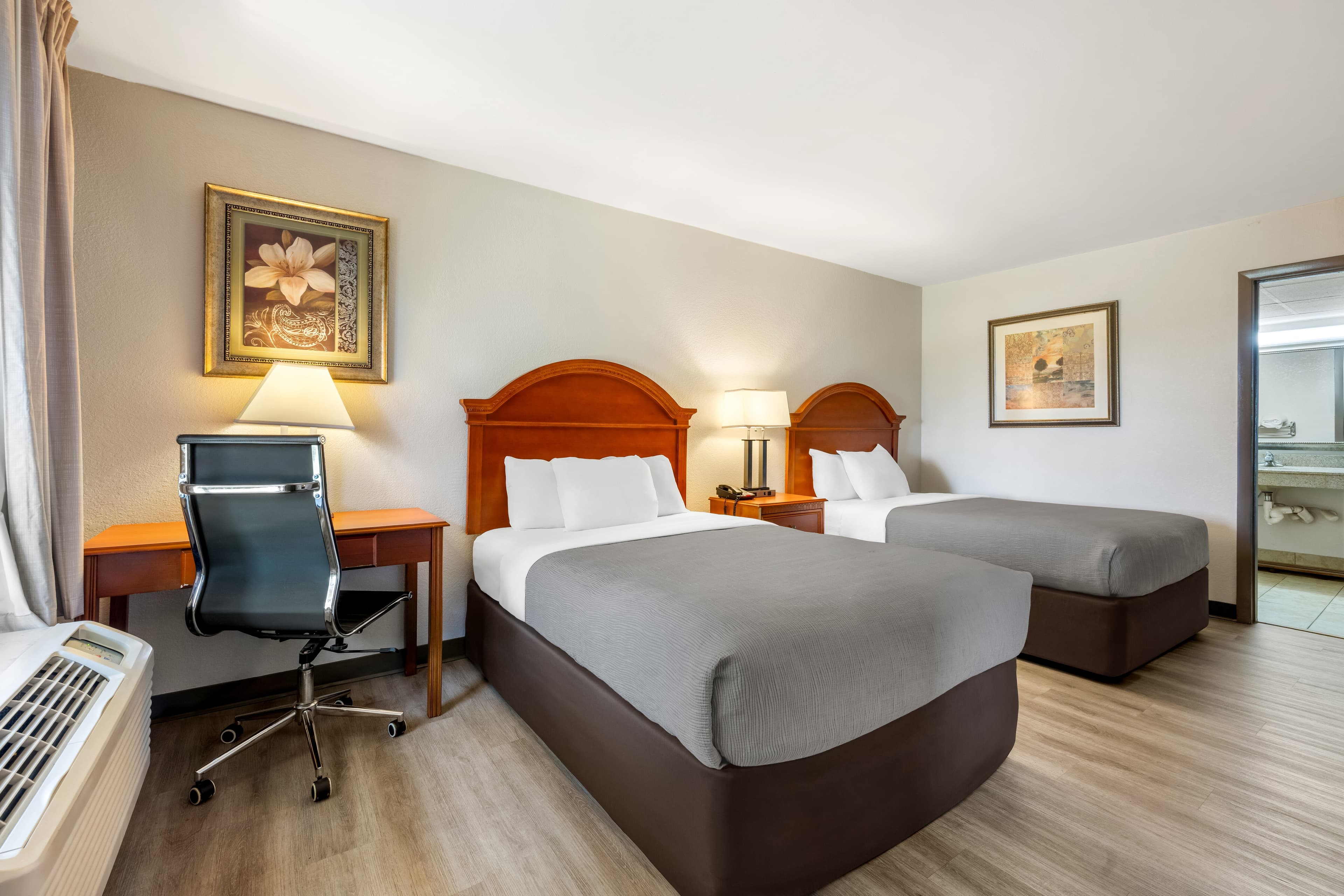 Quality Inn Battleboro - Rocky Mount — 2
