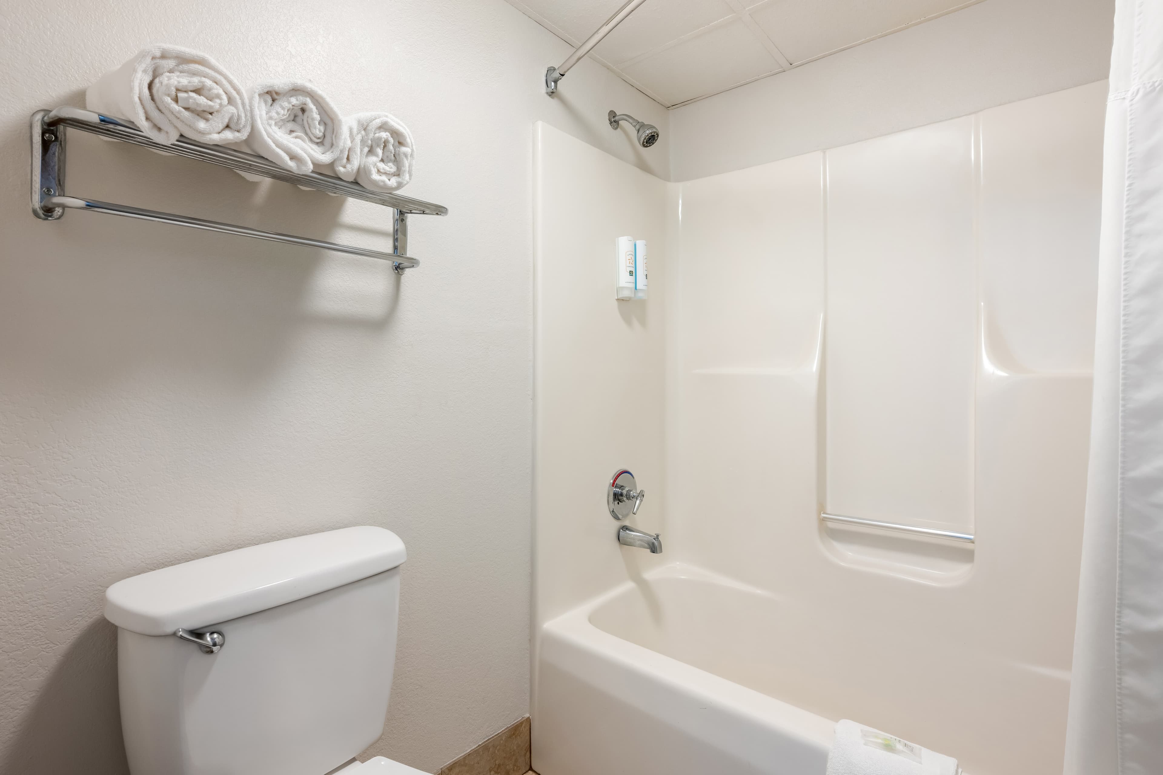Quality Inn Battleboro - Rocky Mount — 14
