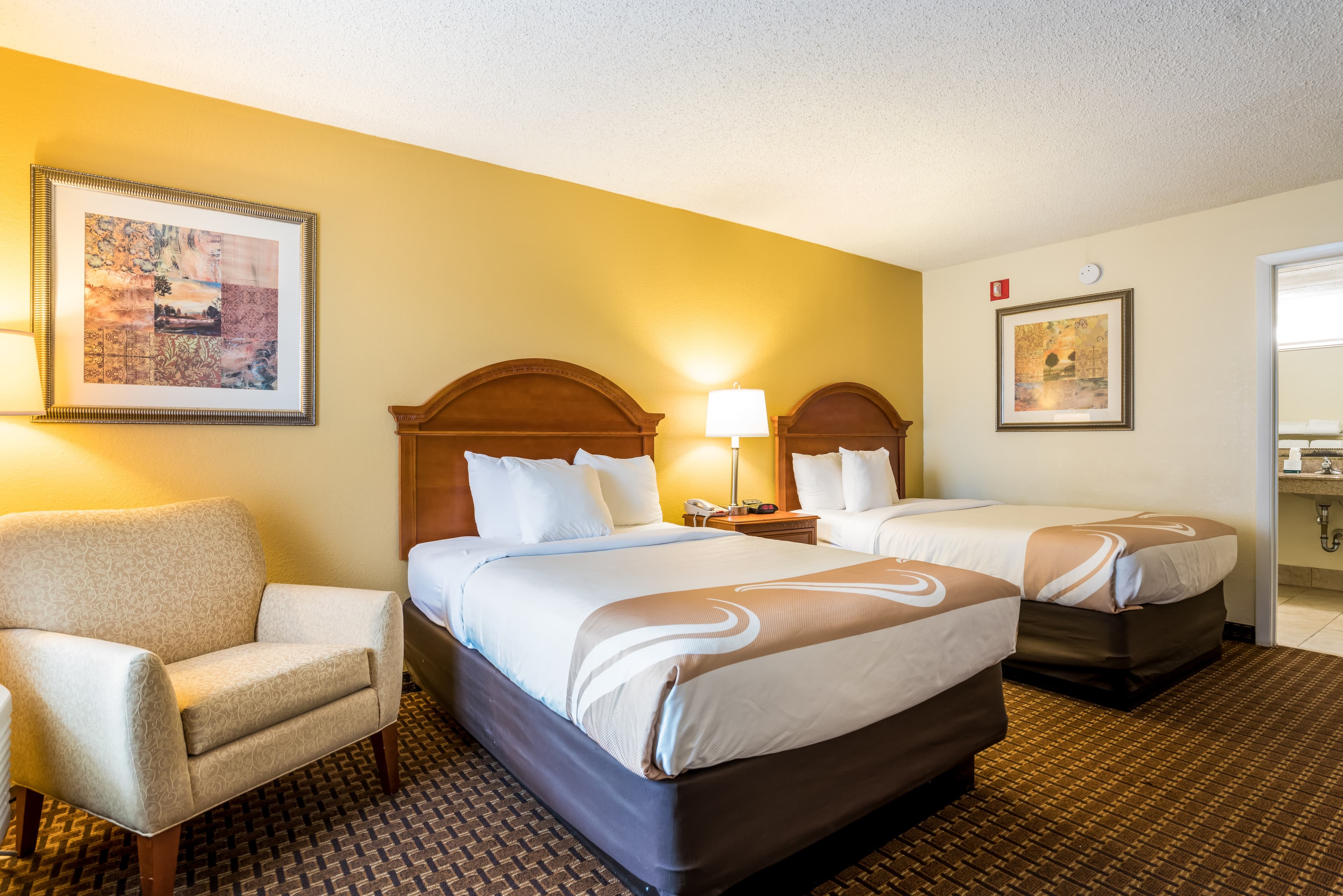 Quality Inn Battleboro - Rocky Mount - Image 3