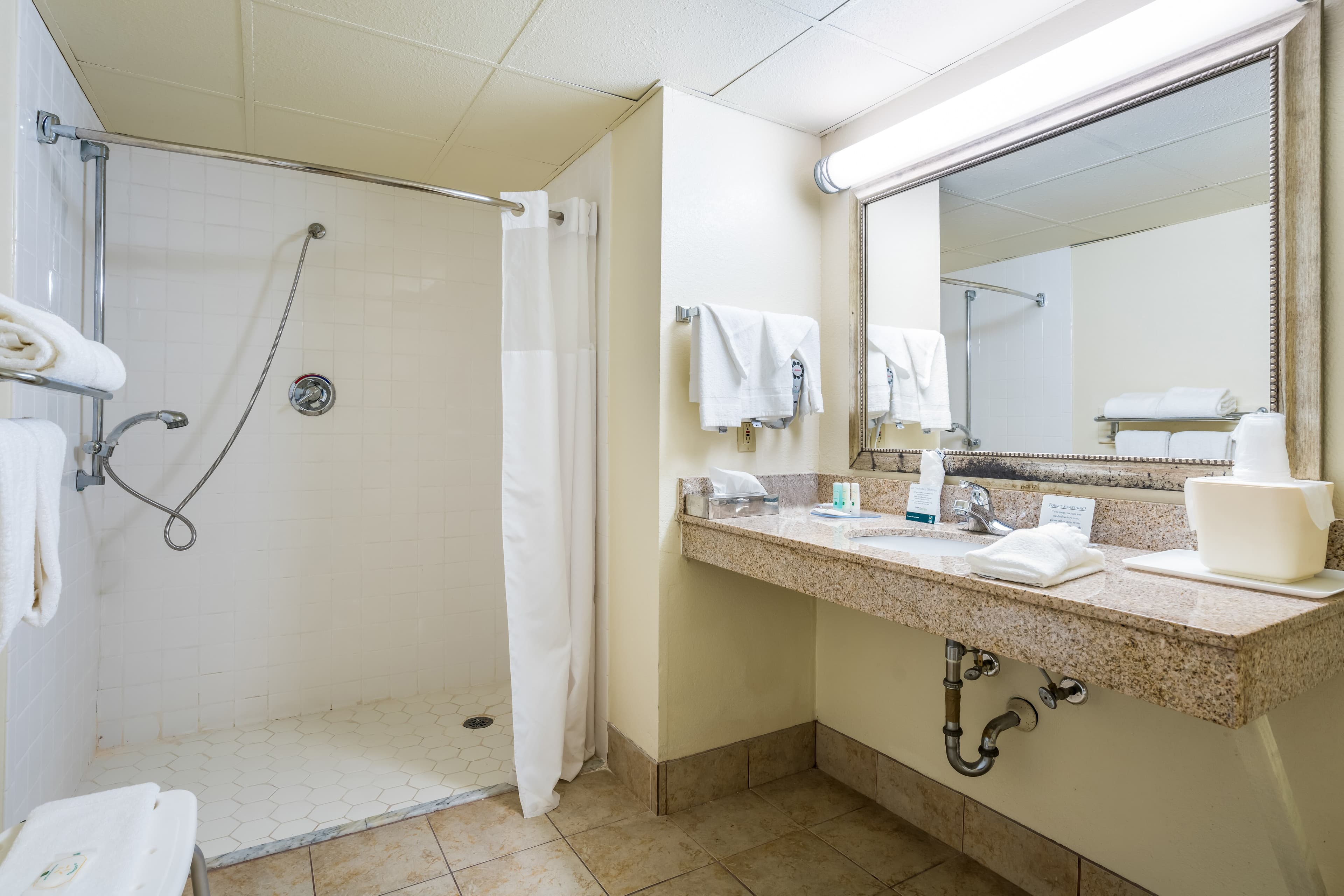 Quality Inn Battleboro - Rocky Mount — 6