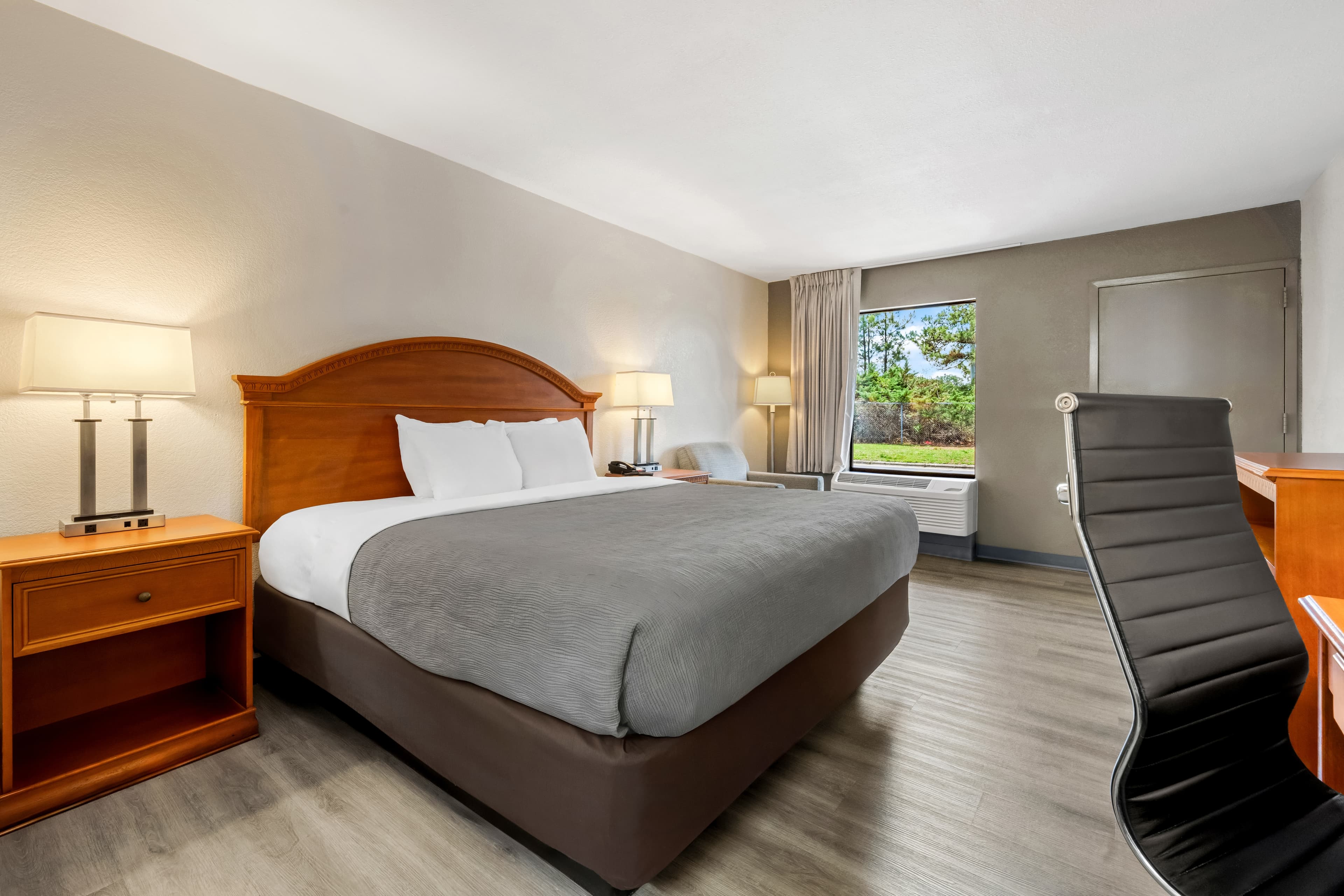 Quality Inn Battleboro - Rocky Mount — 17