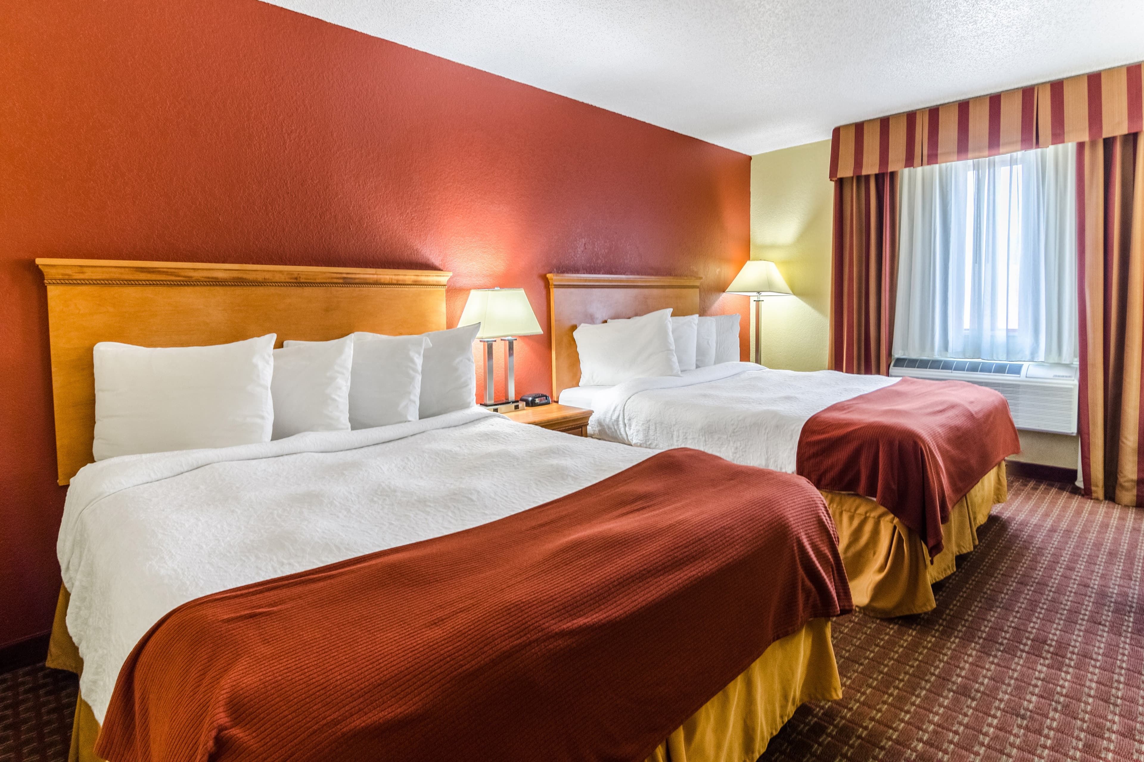 Rodeway Inn & Suites Jacksonville near Camp Lejeune — 8