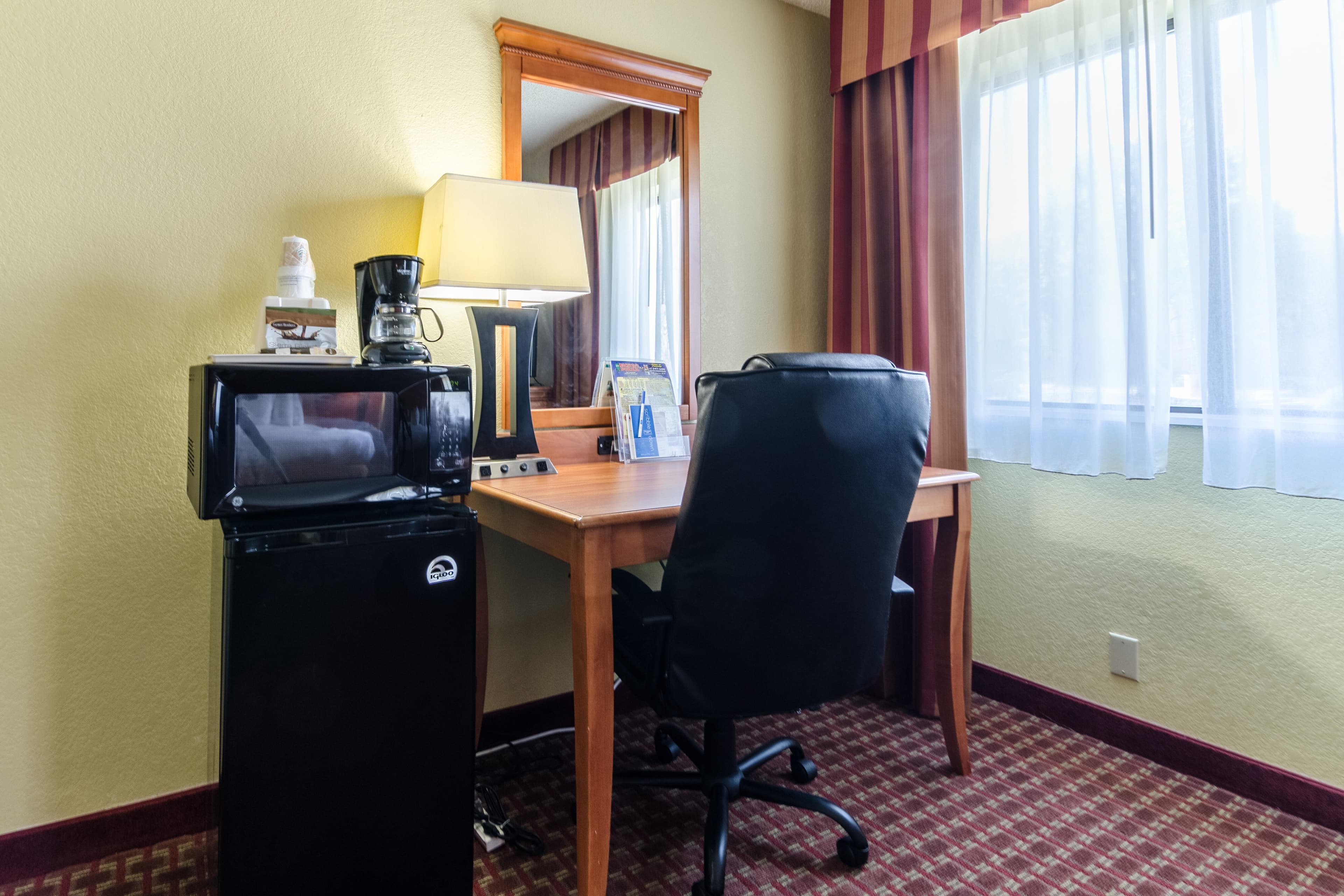 Rodeway Inn & Suites Jacksonville near Camp Lejeune — 16