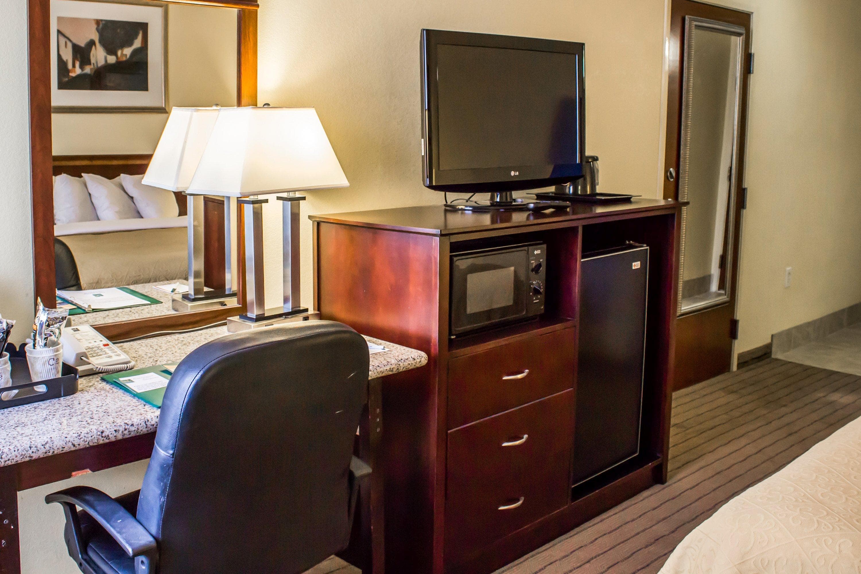 Quality Inn Fuquay Varina East - Image 3