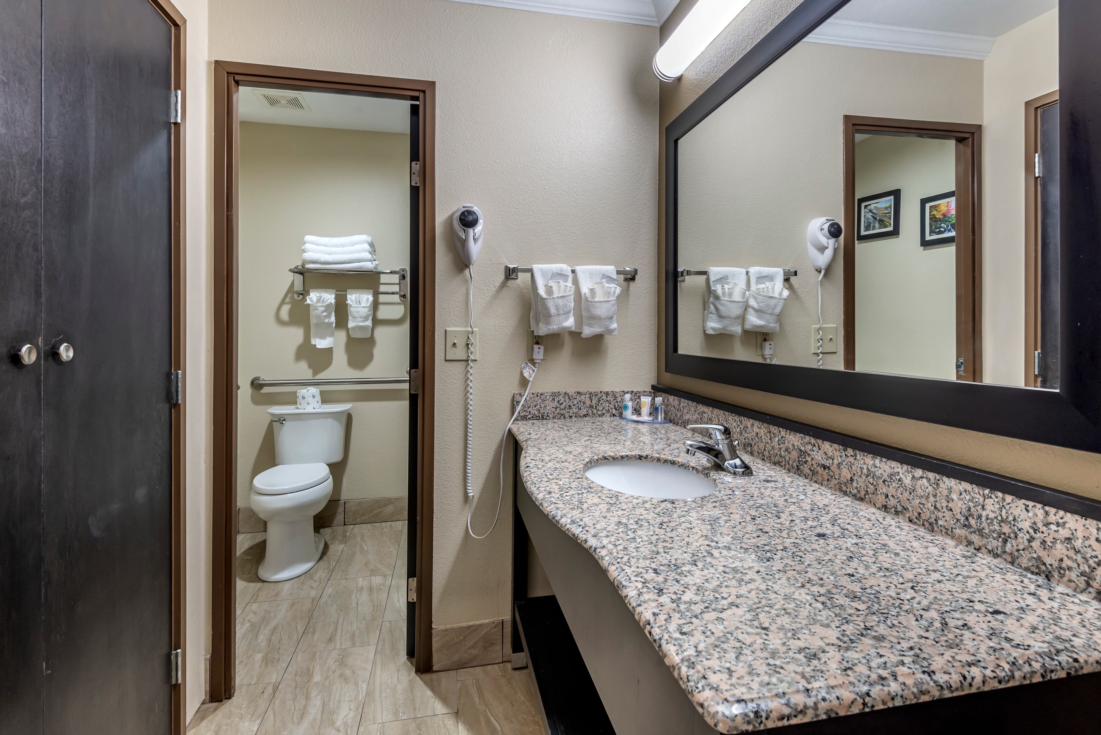 Comfort Inn Asheville East-Blue Ridge Pkwy Access — 17