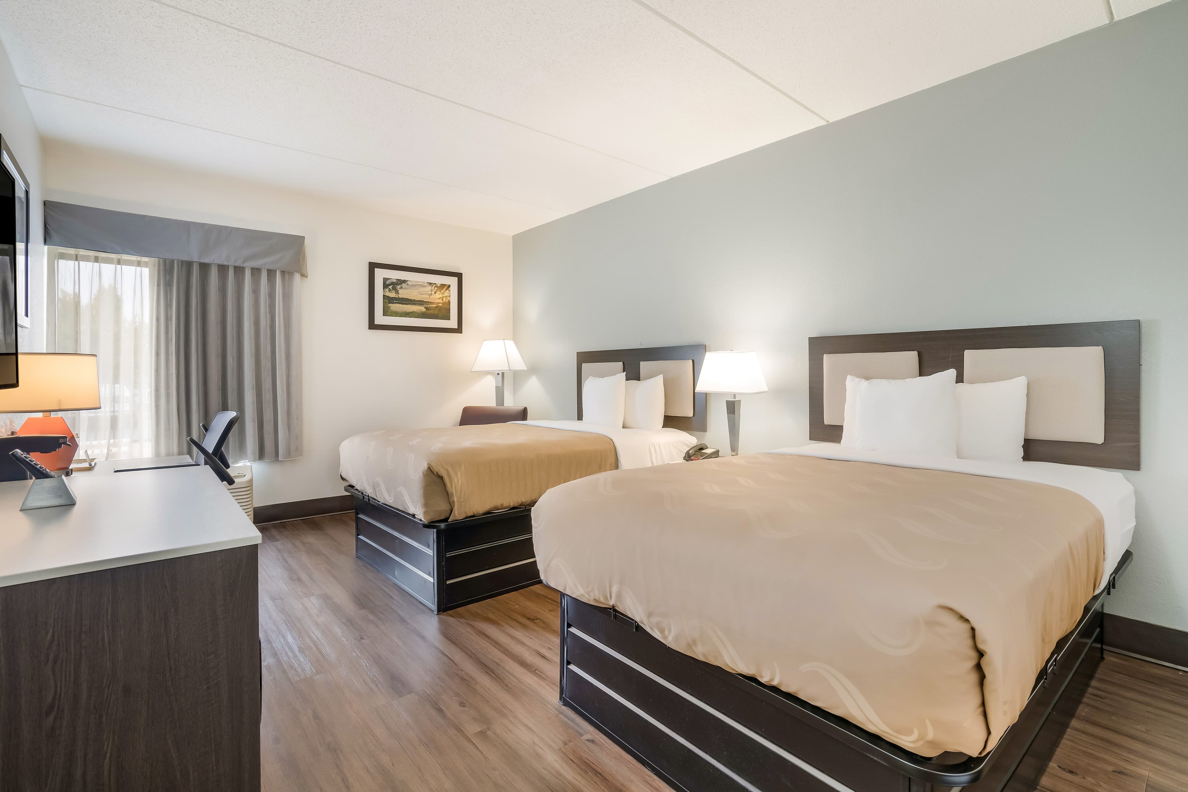 Quality Inn Jacksonville near Camp Lejeune - Image 2