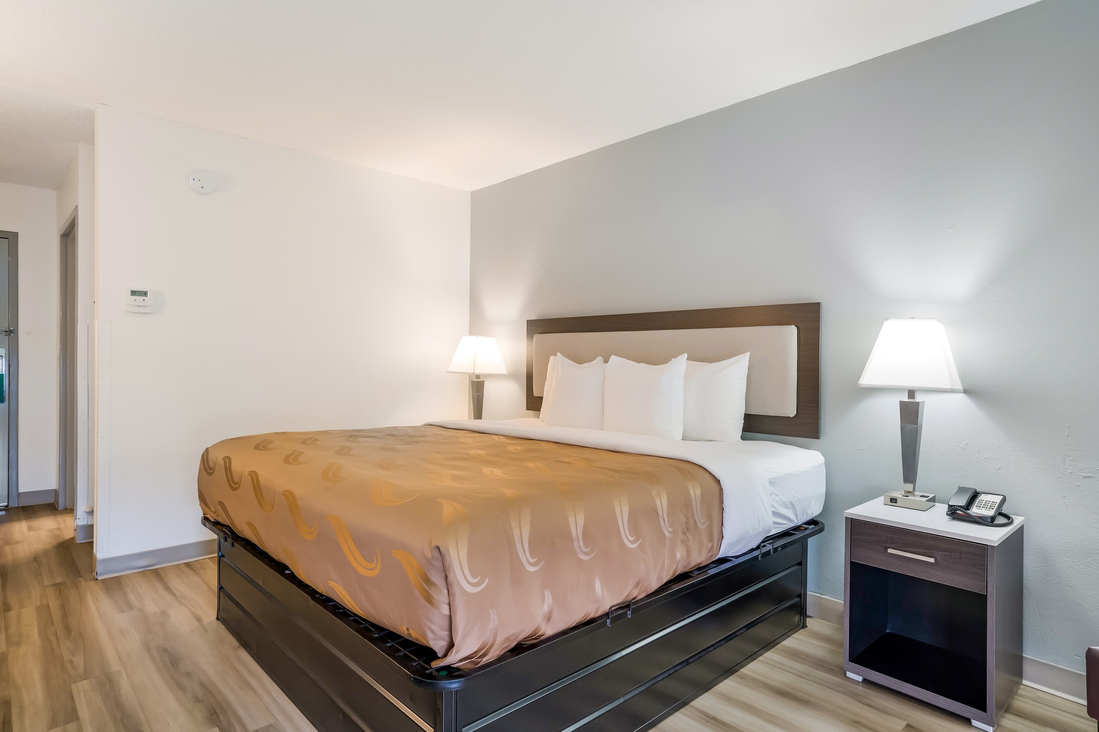 Quality Inn Jacksonville near Camp Lejeune — 13