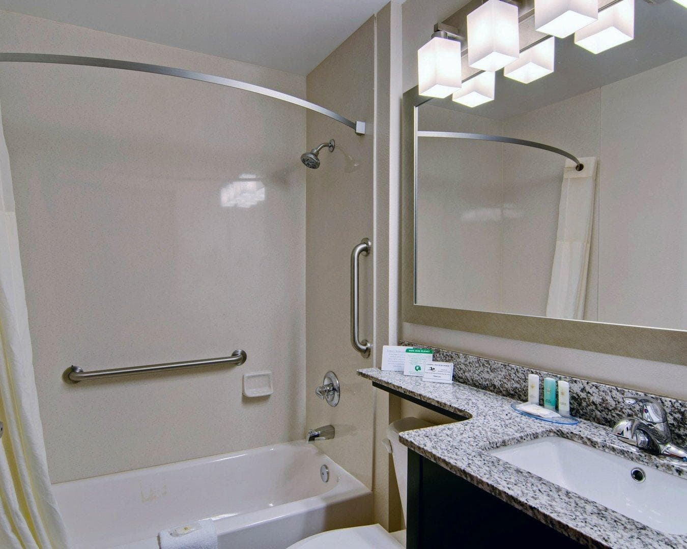 Comfort Inn Mount Airy — 6