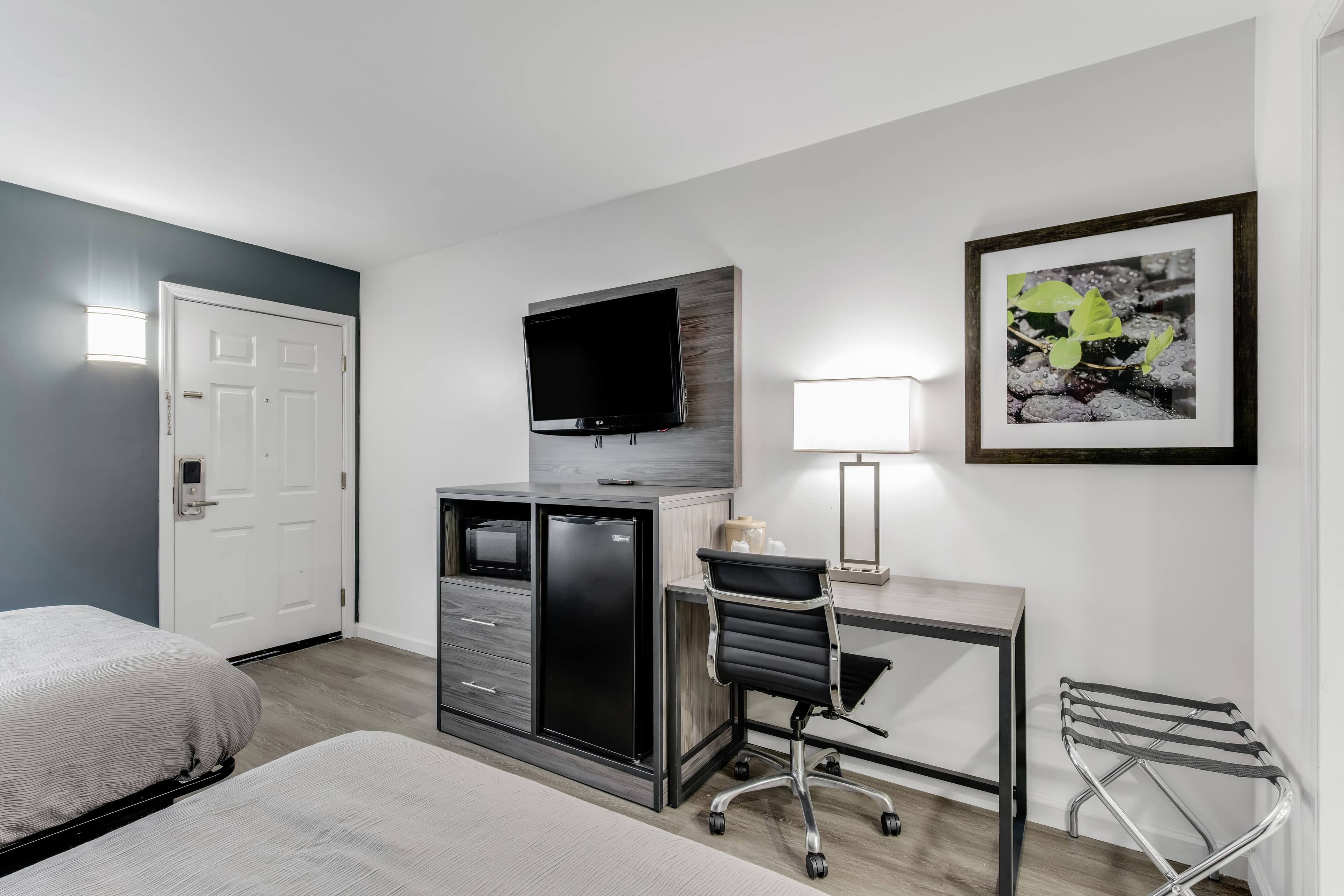 Quality Inn Laurinburg - Image 3