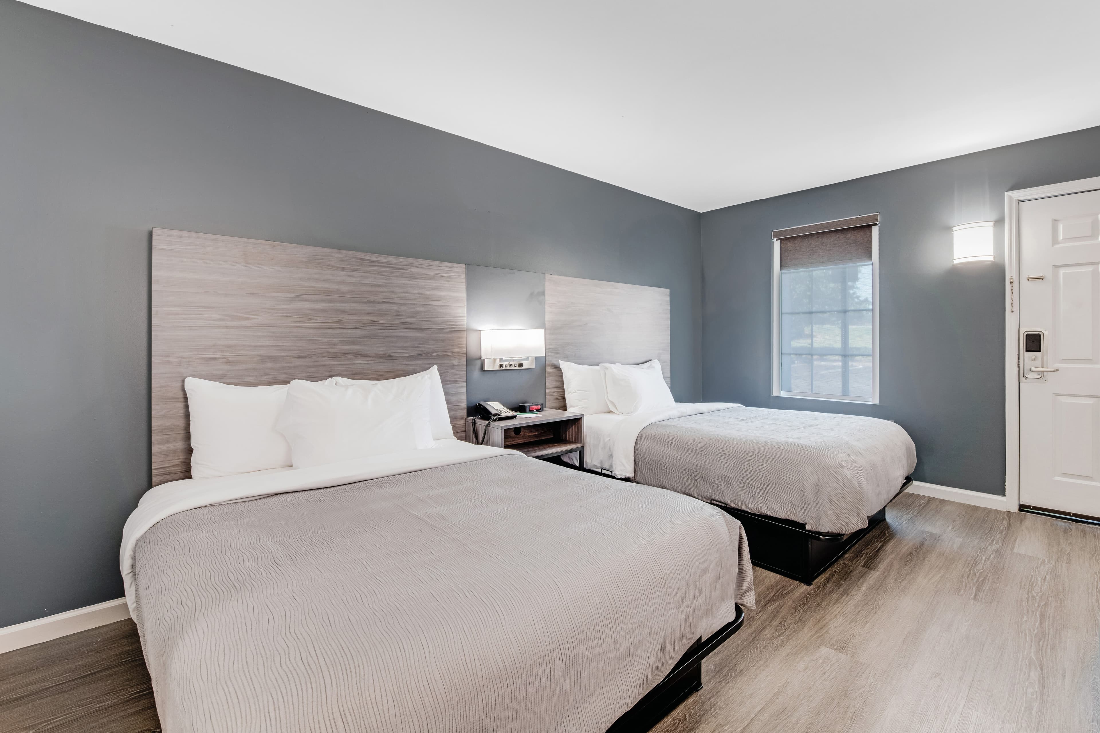 Quality Inn Laurinburg - Image 4