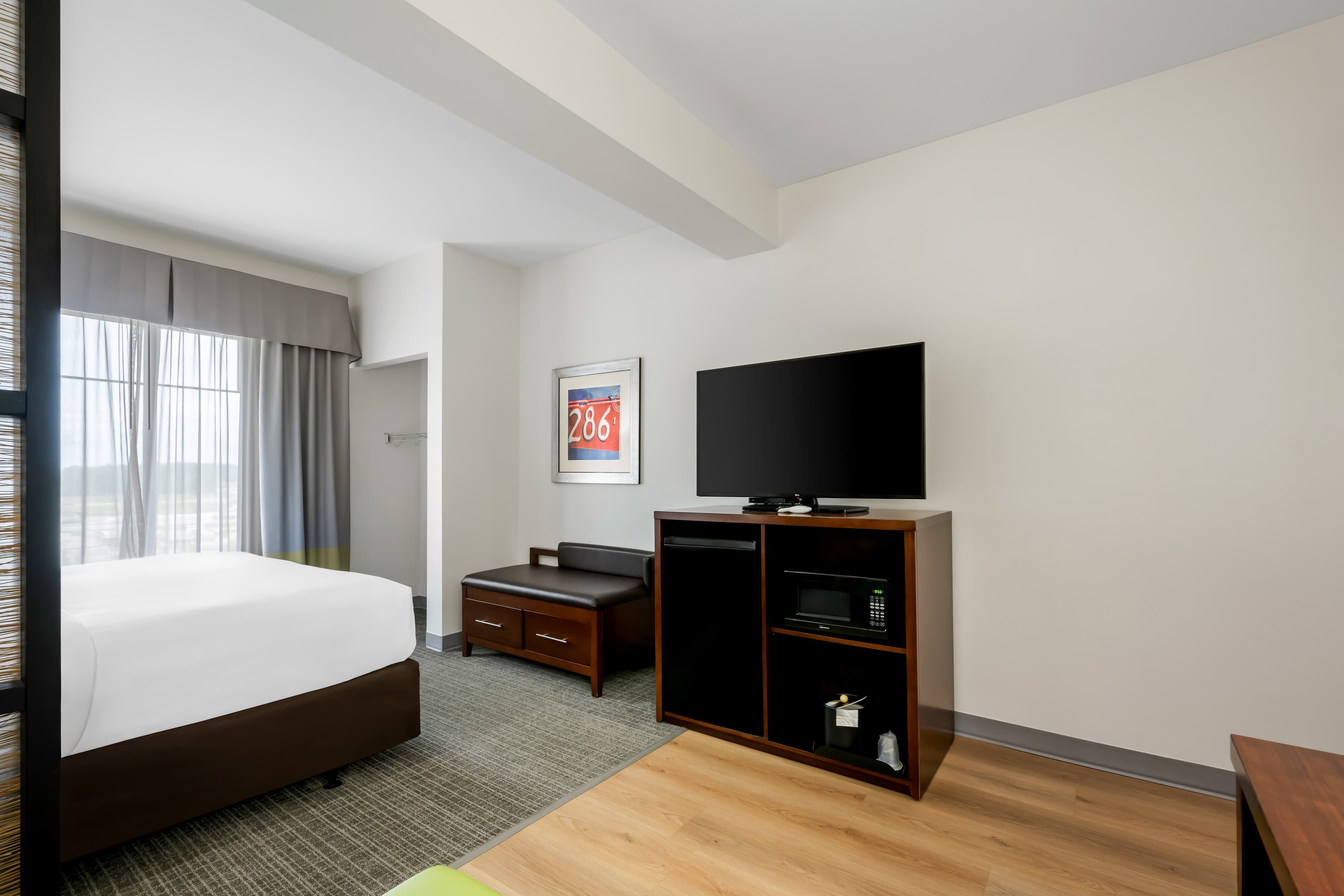 Comfort Suites New Bern near Cherry Point — 6