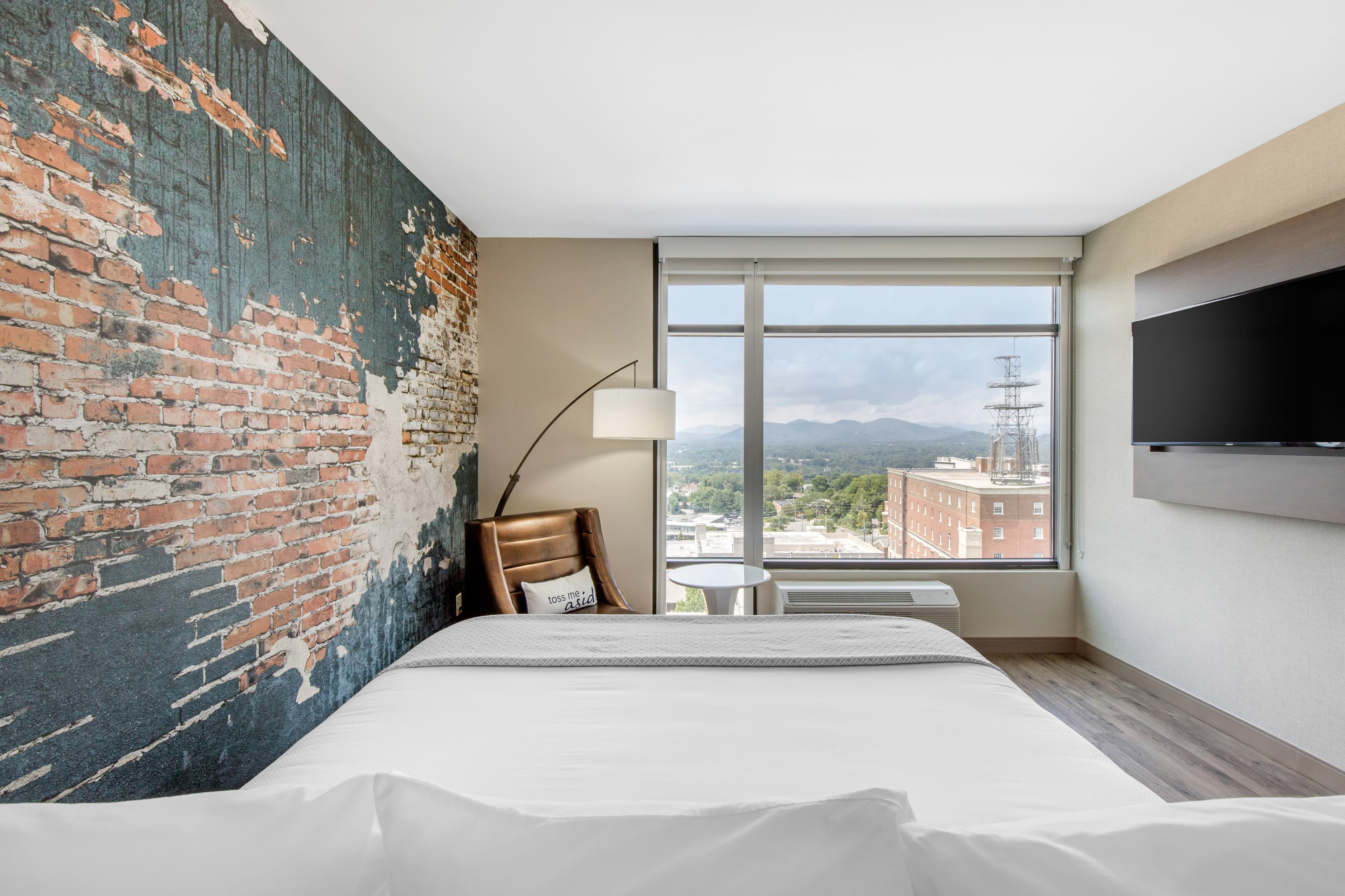 Cambria Hotel Downtown Asheville — 19