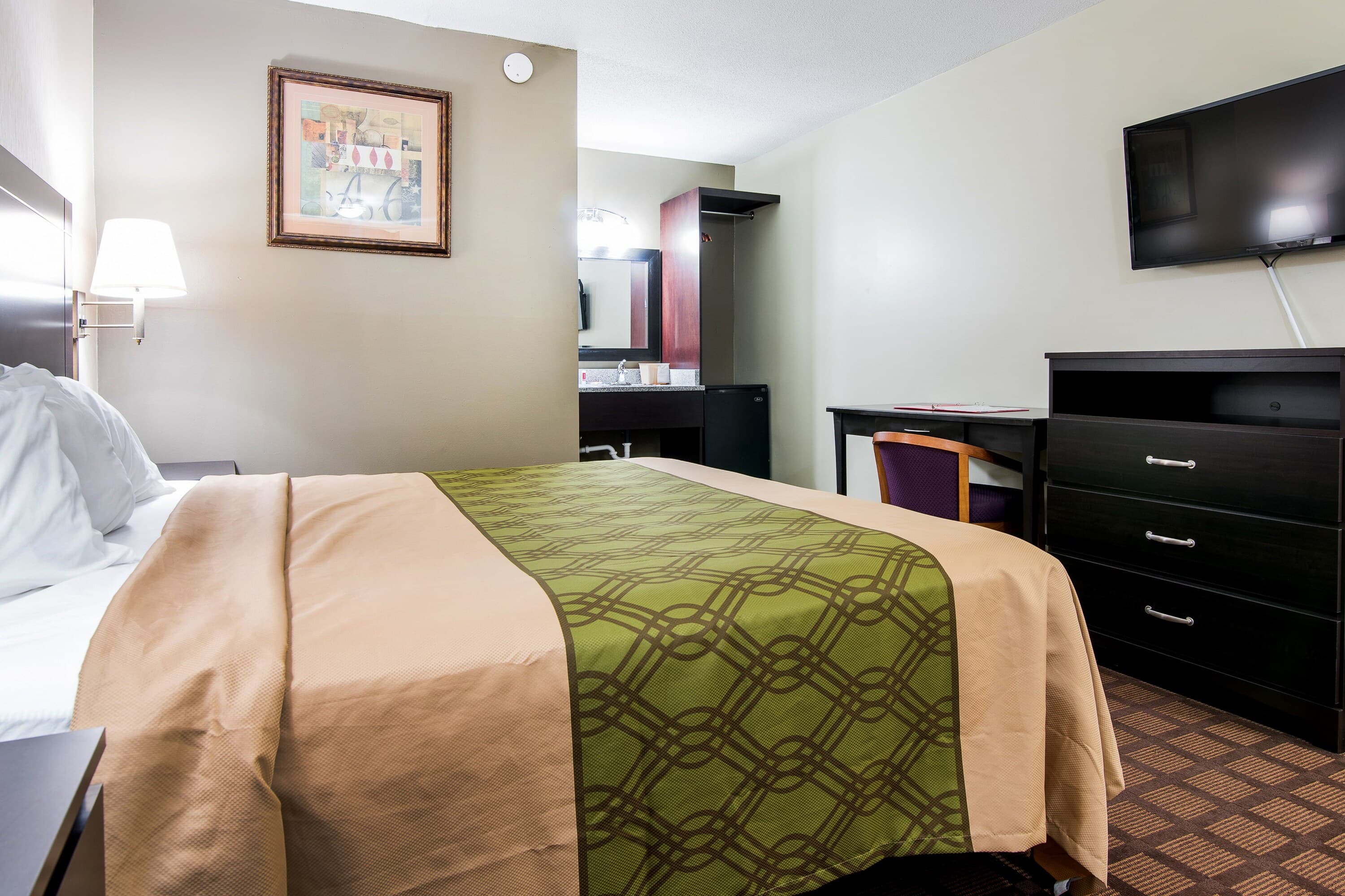 Econo Lodge Selma - Smithfield — 6