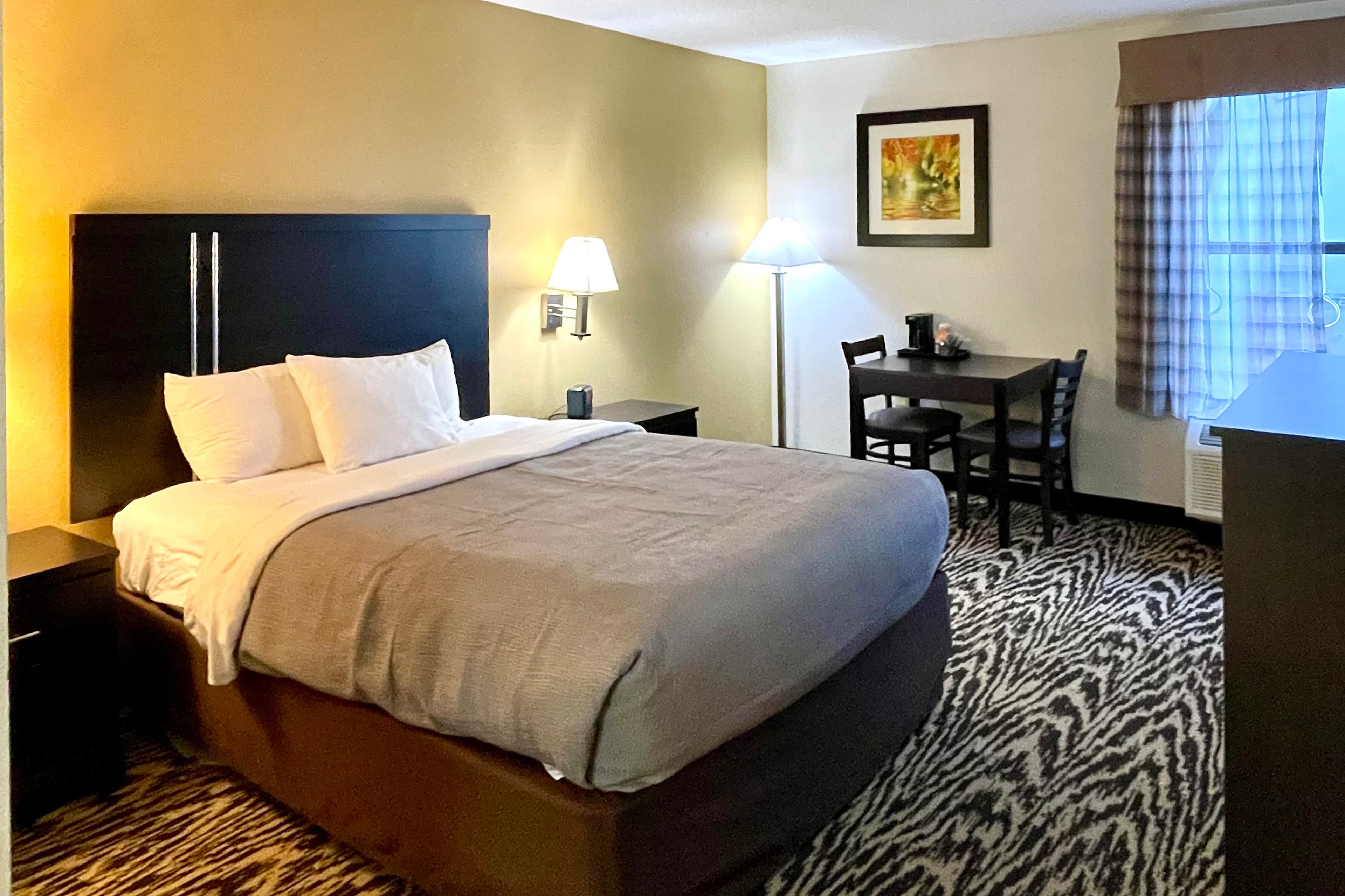 Quality Inn & Suites Clemmons I-40 - Image 2