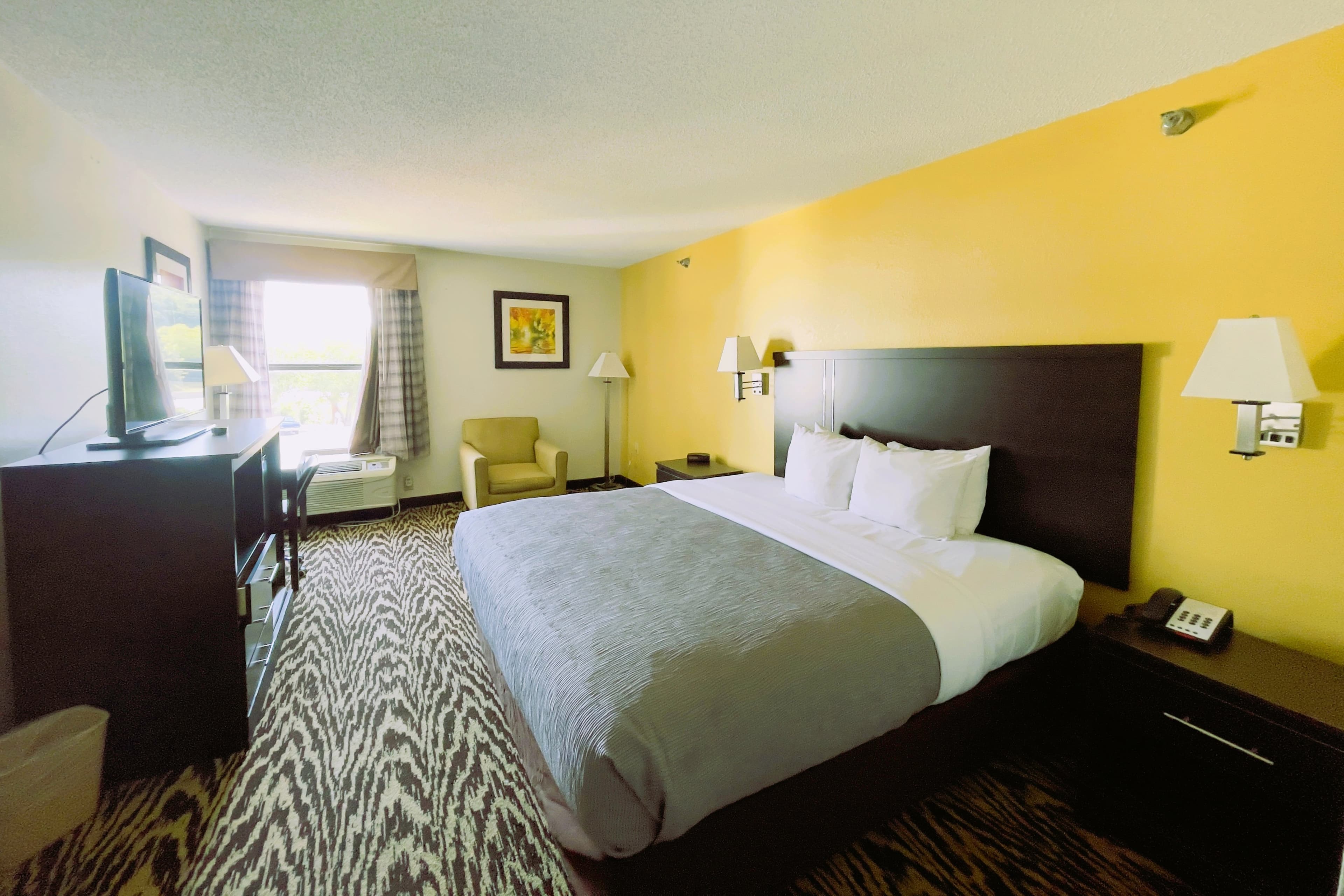 Quality Inn & Suites Clemmons I-40 — 12