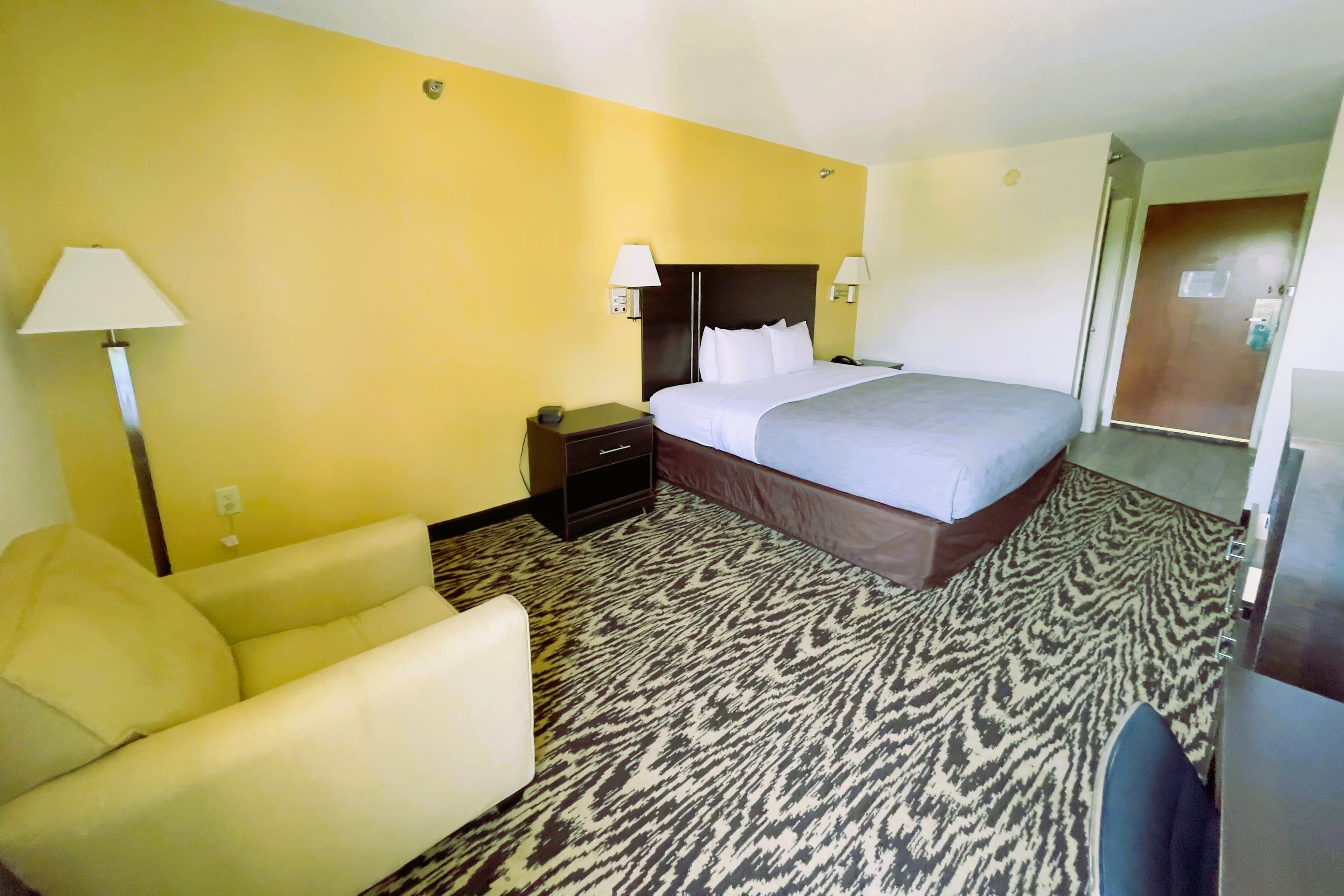 Quality Inn & Suites Clemmons I-40 — 13