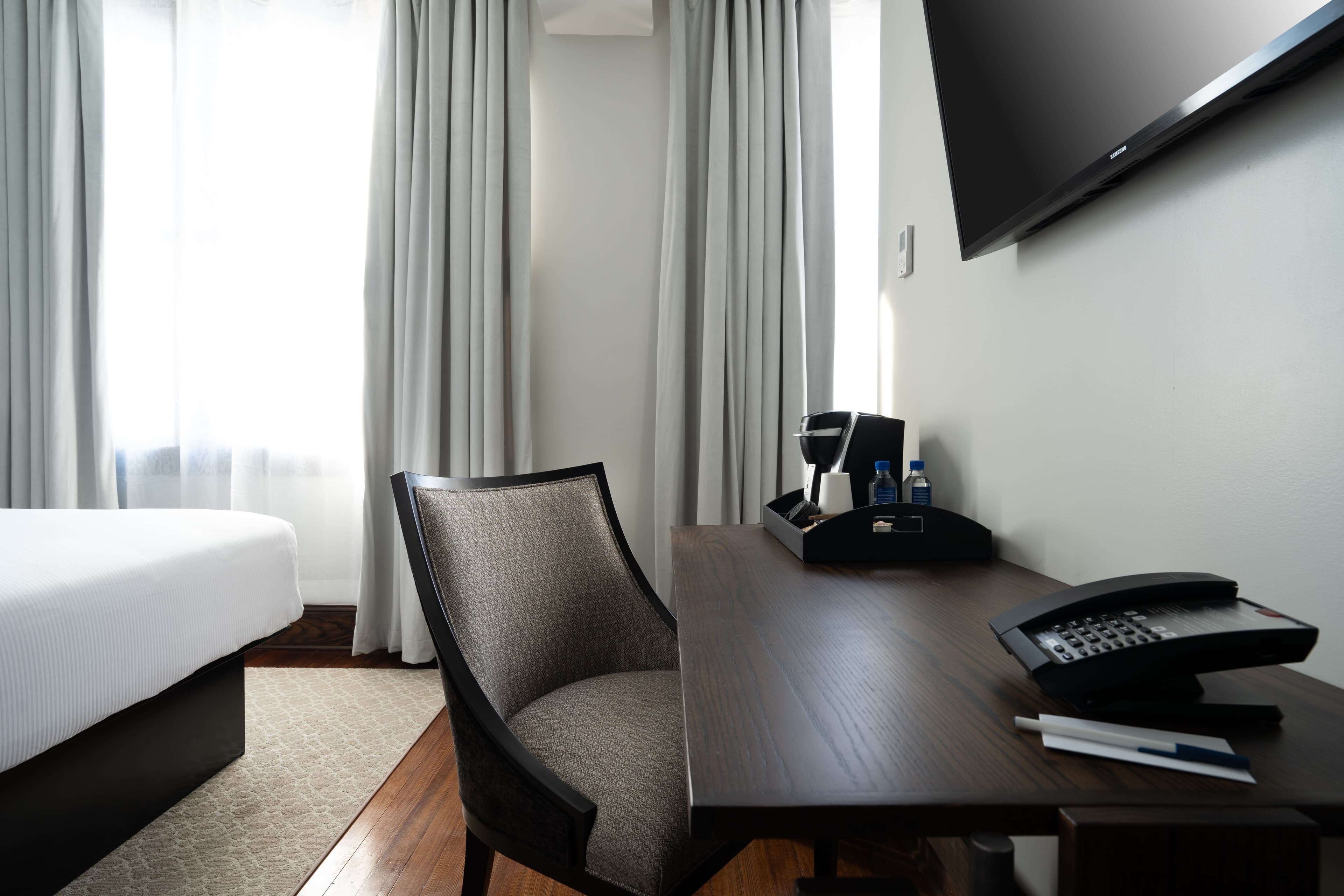 The Esquire Hotel Downtown Gastonia, an Ascend Collection Hotel - Image 4