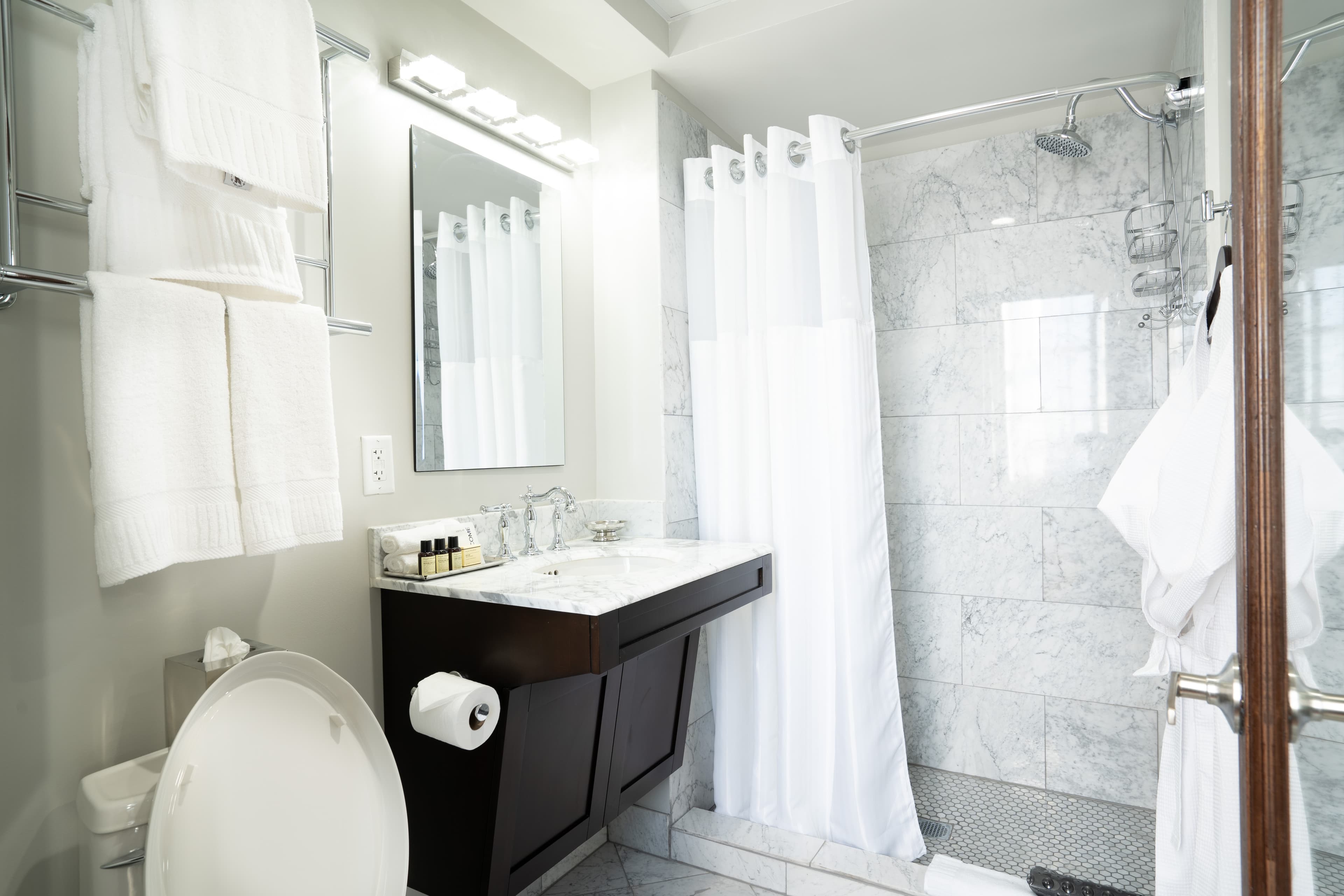 The Esquire Hotel Downtown Gastonia, an Ascend Collection Hotel - Image 5