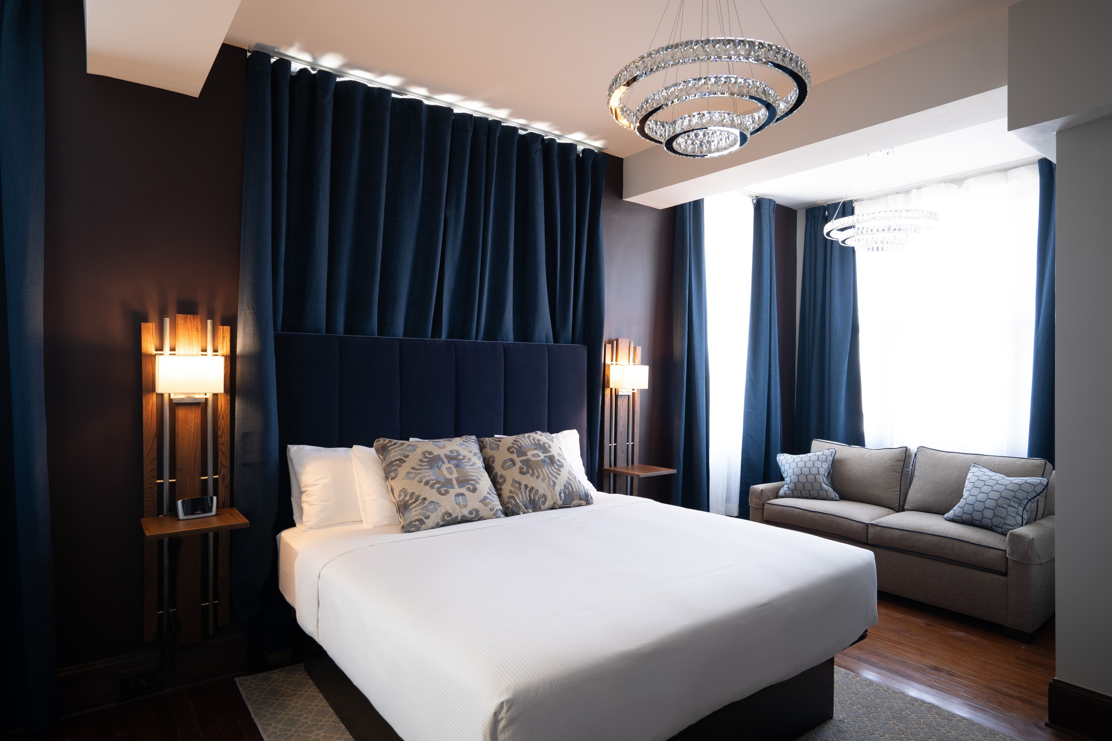 The Esquire Hotel Downtown Gastonia, an Ascend Collection Hotel — 10